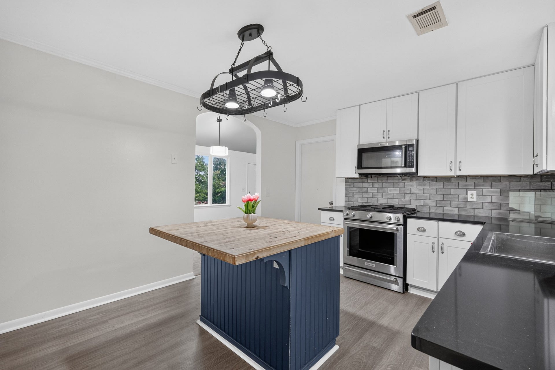 1515 Owen Rd, Brentwood, TN 37027 1515 Owen Rd, Brentwood, TN 37027