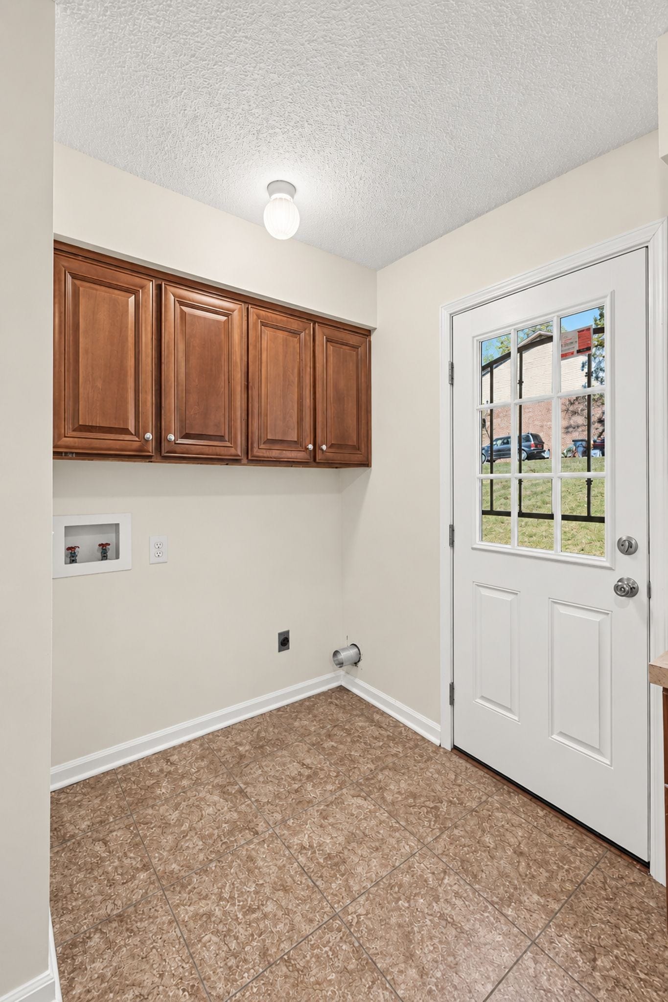 305 Hart Ln, Nashville, TN 37207 305 Hart Ln, Nashville, TN 37207
