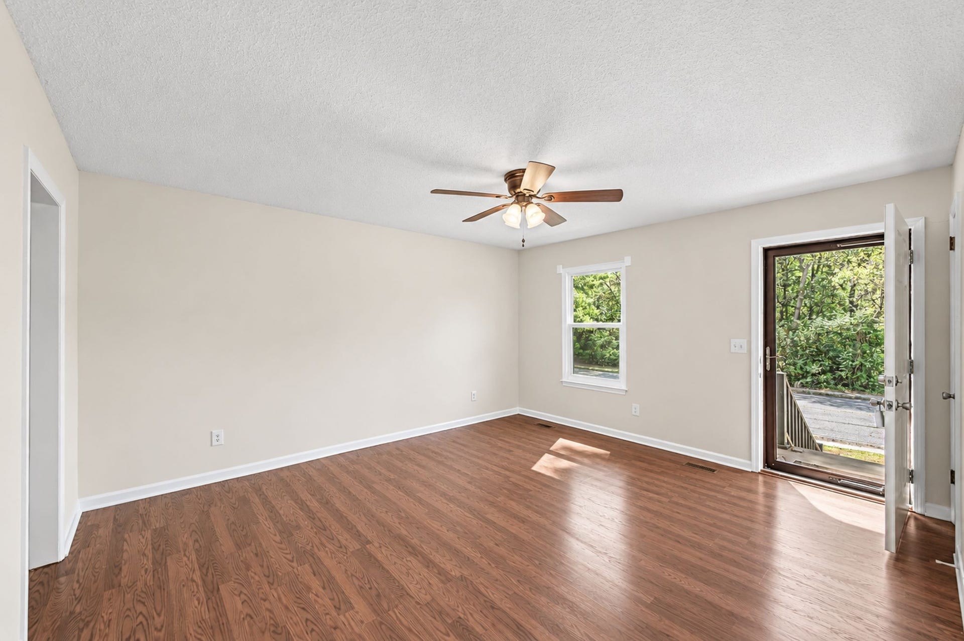 305 Hart Ln, Nashville, TN 37207 305 Hart Ln, Nashville, TN 37207