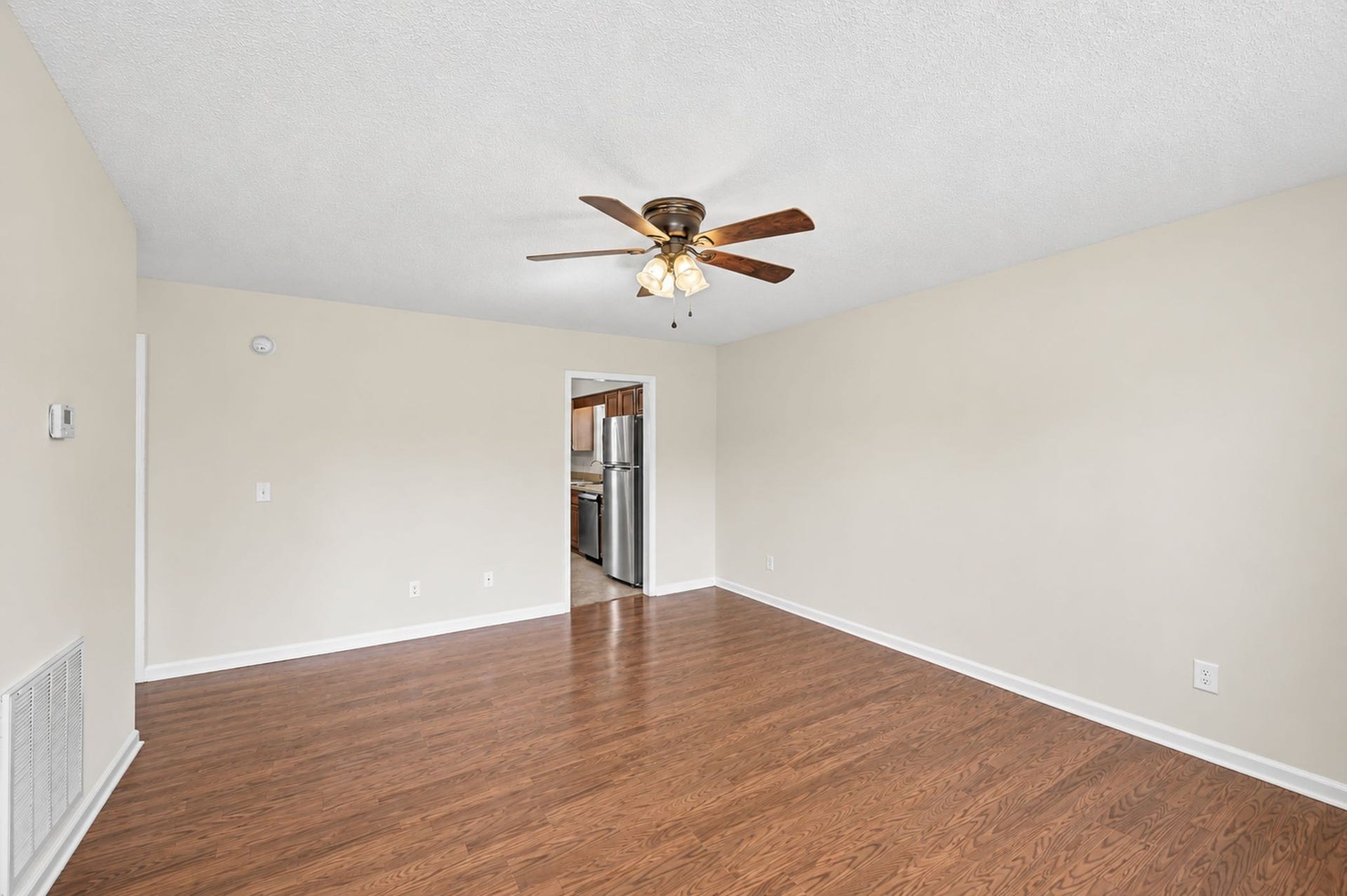305 Hart Ln, Nashville, TN 37207 305 Hart Ln, Nashville, TN 37207