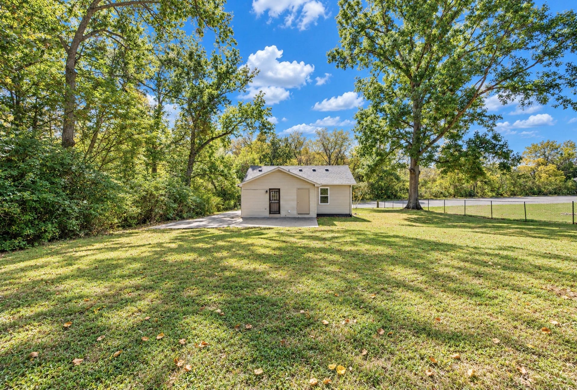 305 Hart Ln, Nashville, TN 37207 305 Hart Ln, Nashville, TN 37207