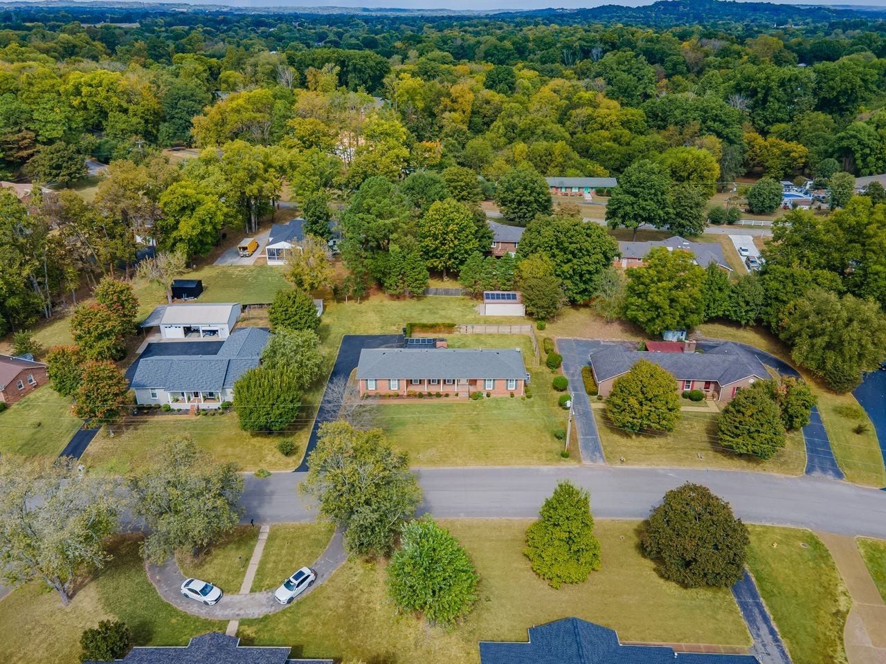 1408 Lyon St, Columbia, TN 38401 Established neighborhood