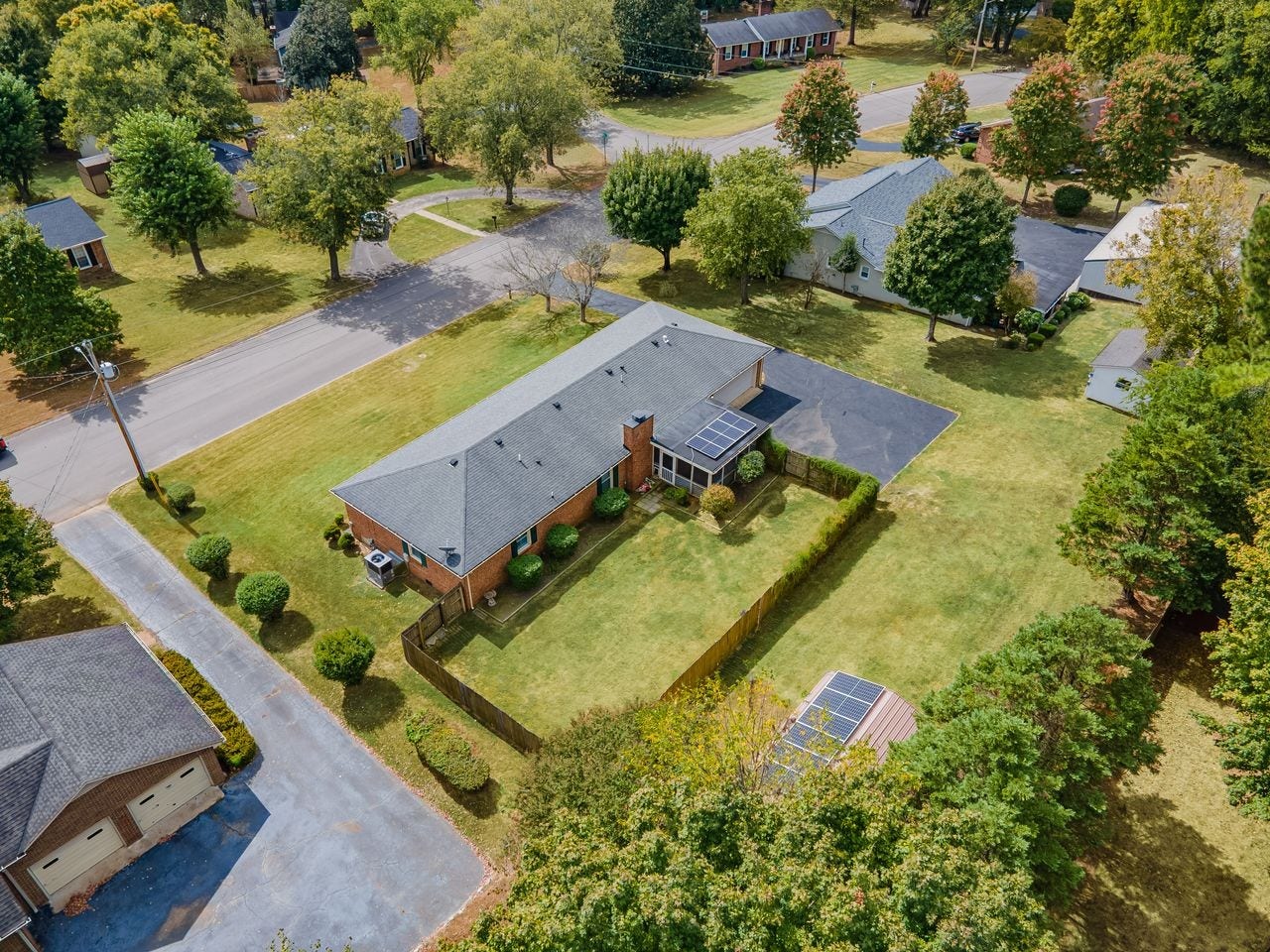 1408 Lyon St, Columbia, TN 38401 1408 Lyon St, Columbia, TN 38401