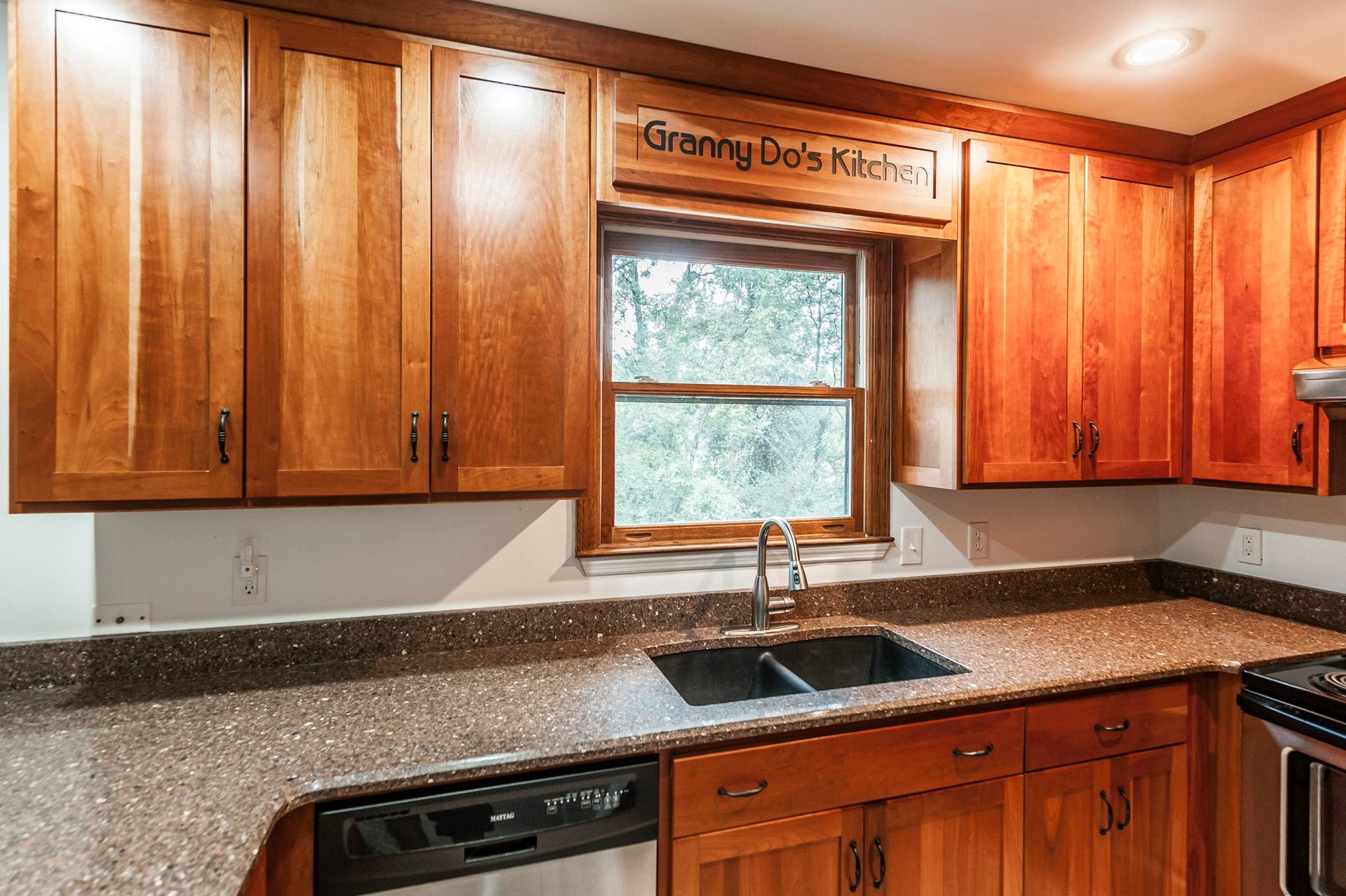 7902 Highway 100, Nashville, TN 37221 7902 Highway 100, Nashville, TN 37221