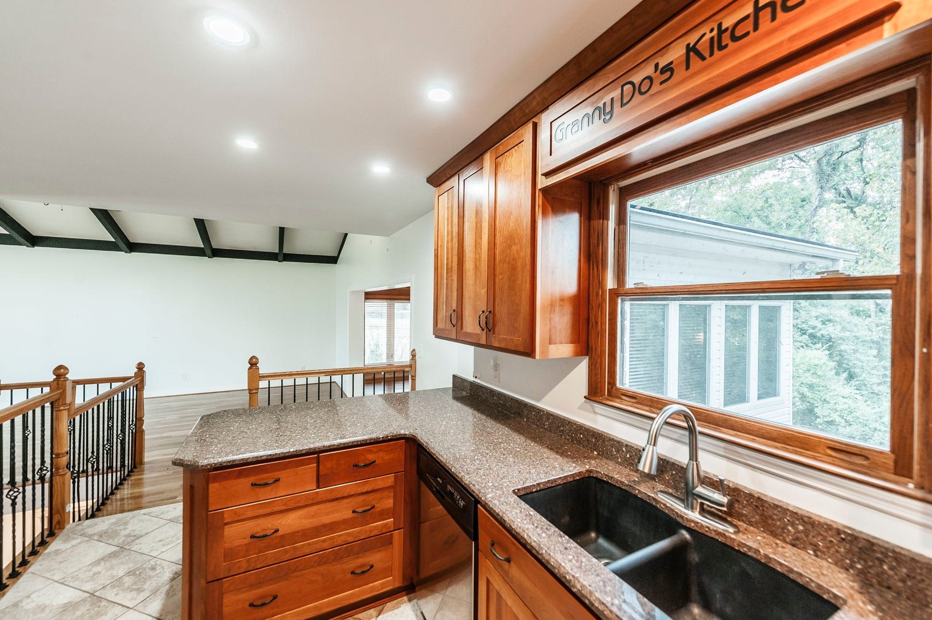 7902 Highway 100, Nashville, TN 37221 7902 Highway 100, Nashville, TN 37221