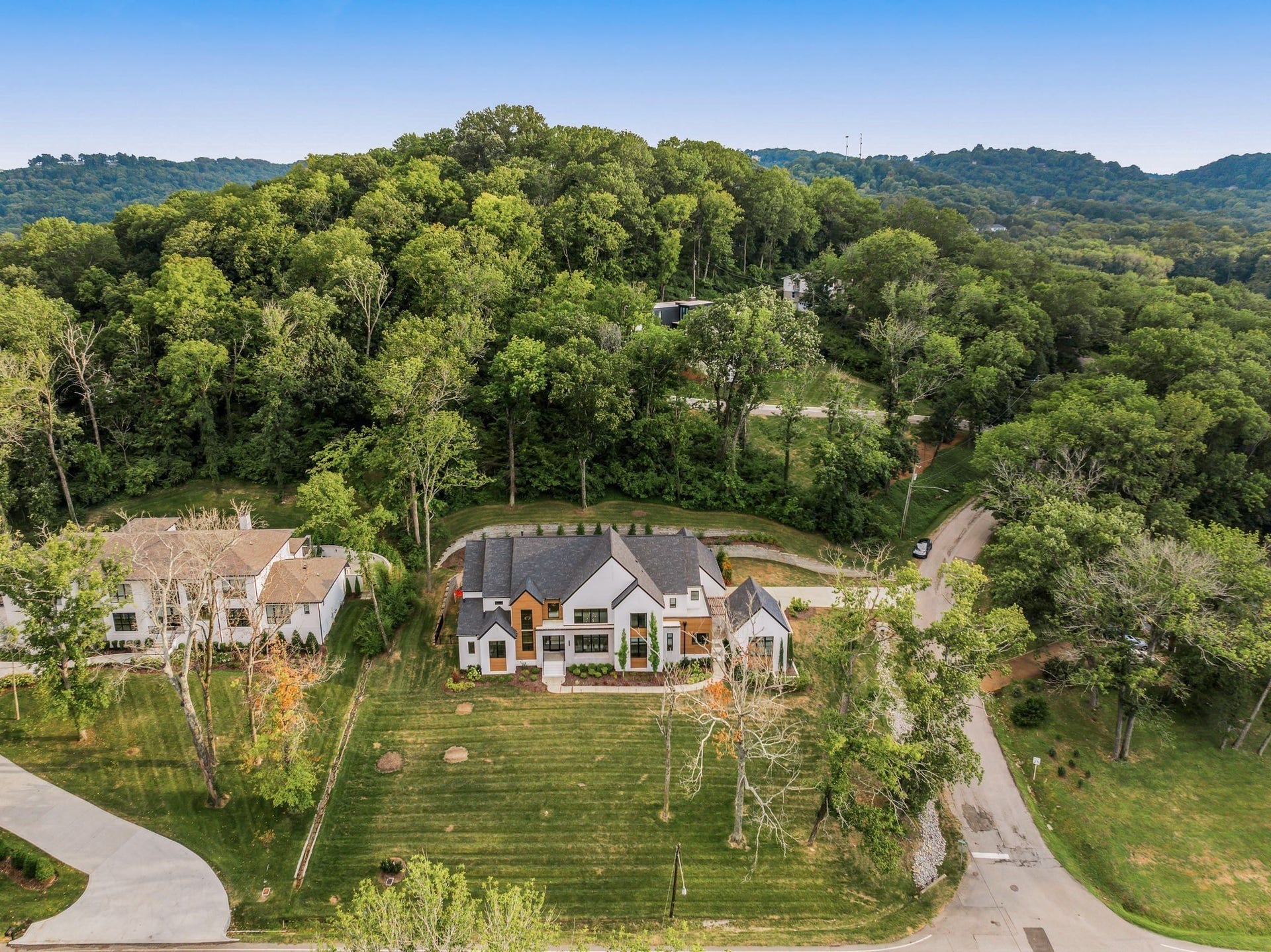 4600 Shys Hill Rd, Nashville, TN 37215 4600 Shys Hill Rd, Nashville, TN 37215