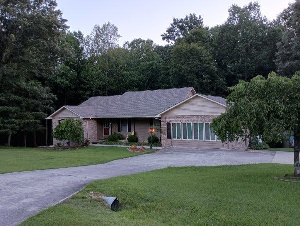 500 Golf Shores Dr, Winchester, TN 37398 500 Golf Shores Dr, Winchester, TN 37398