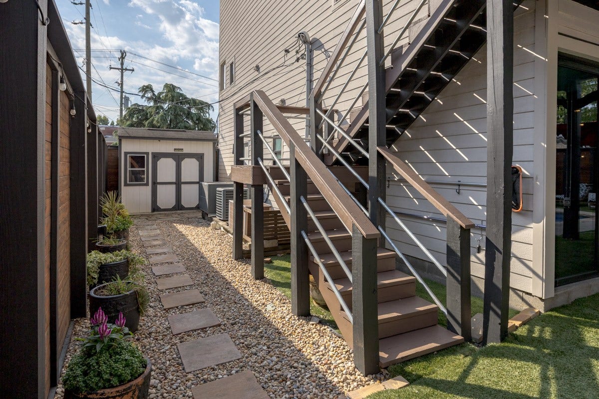 410 Hume St, Nashville, TN 37208 410 Hume St, Nashville, TN 37208