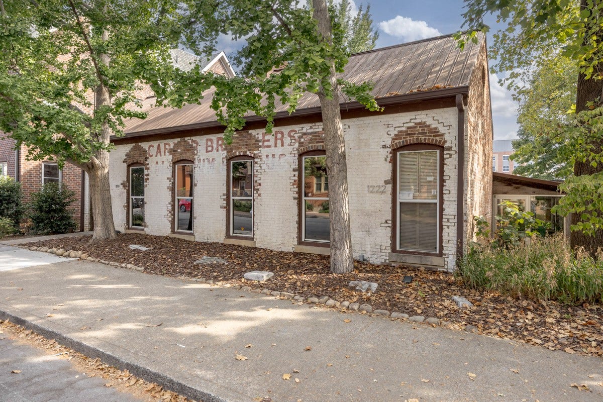 410 Hume St, Nashville, TN 37208 410 Hume St, Nashville, TN 37208