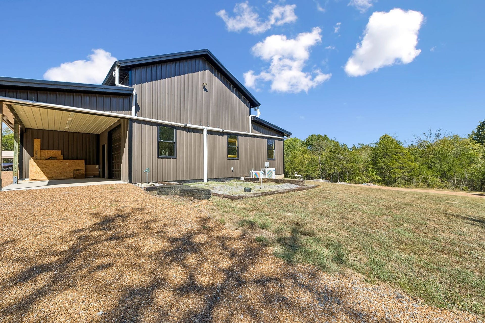2325 Newman Rd, Rockvale, TN 37153