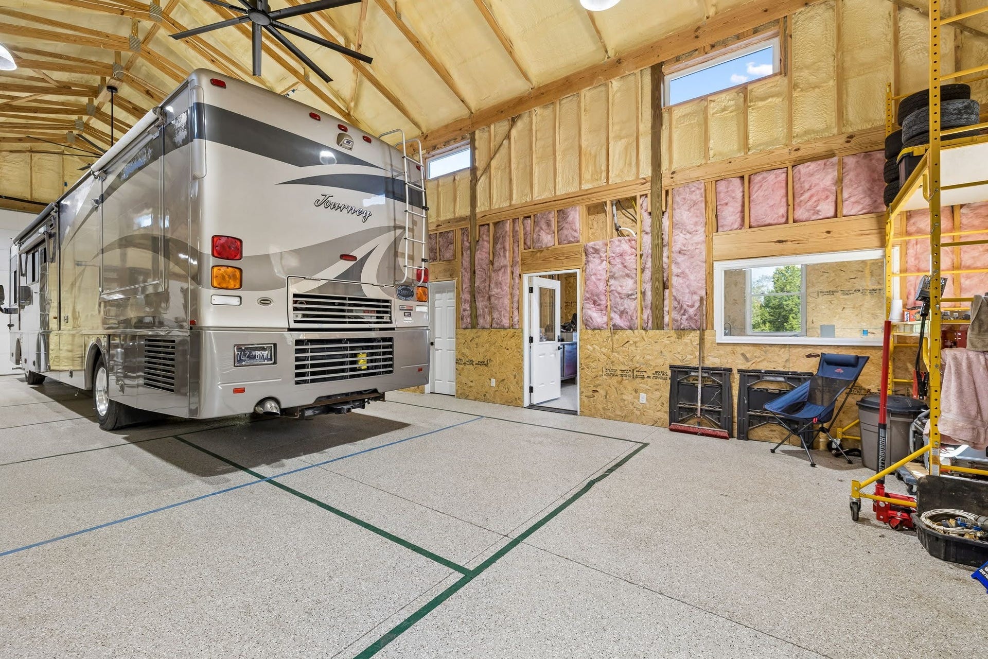 2325 Newman Rd, Rockvale, TN 37153