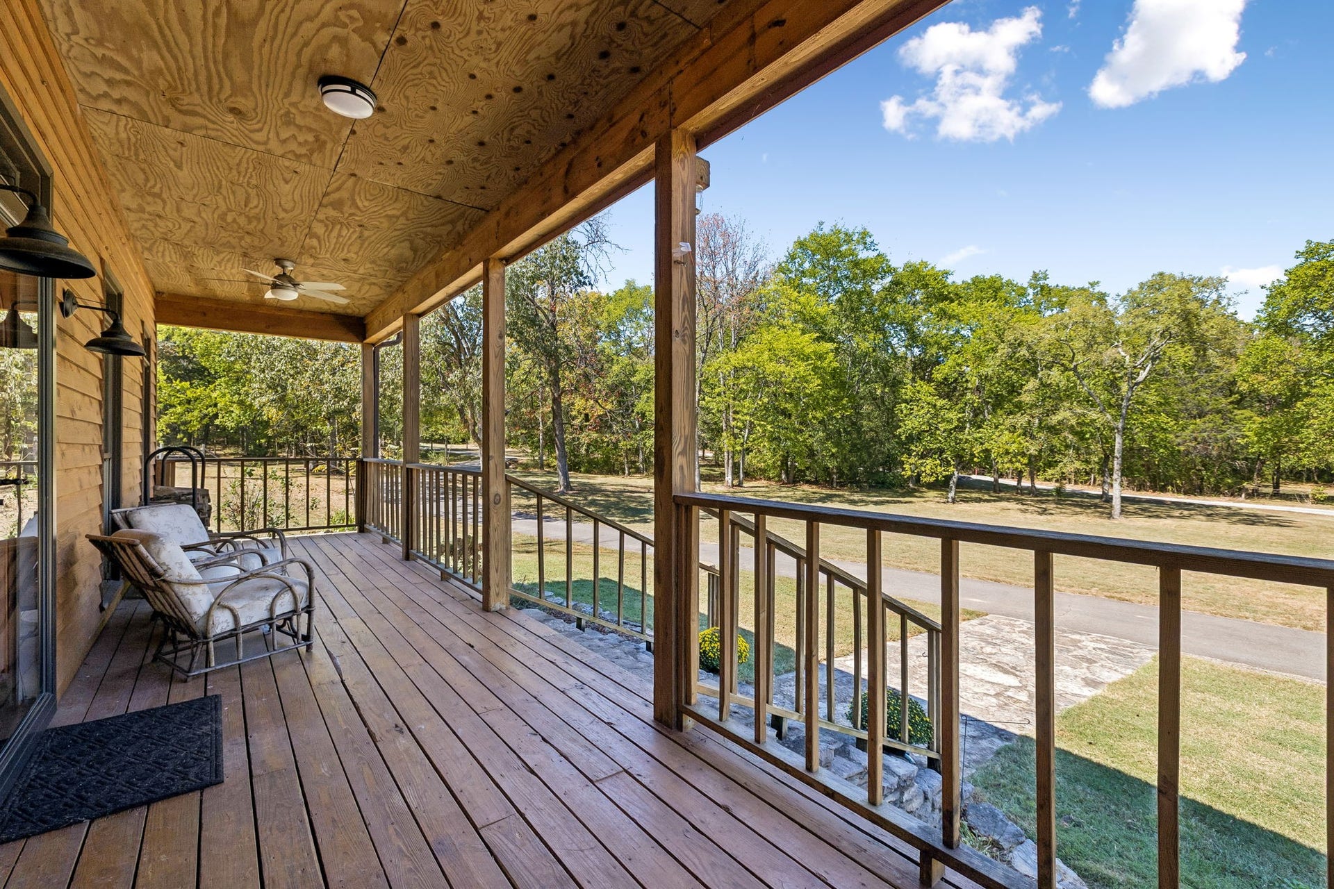 2325 Newman Rd, Rockvale, TN 37153
