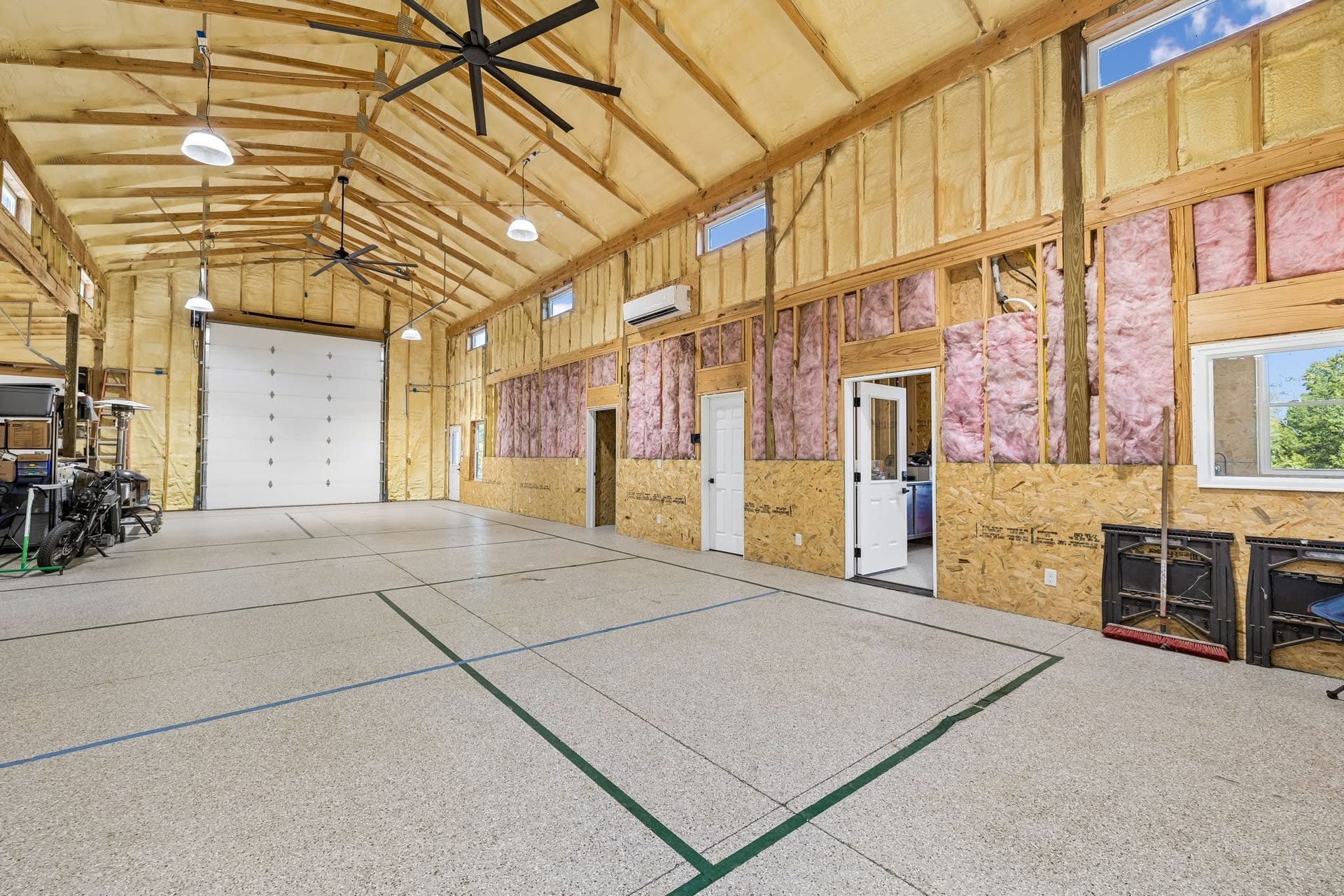 2325 Newman Rd, Rockvale, TN 37153