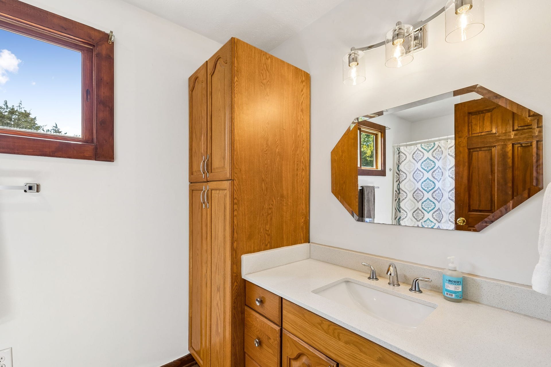 2325 Newman Rd, Rockvale, TN 37153