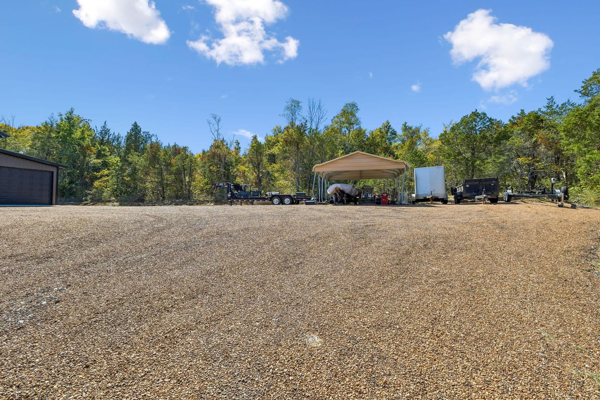 2325 Newman Rd, Rockvale, TN 37153