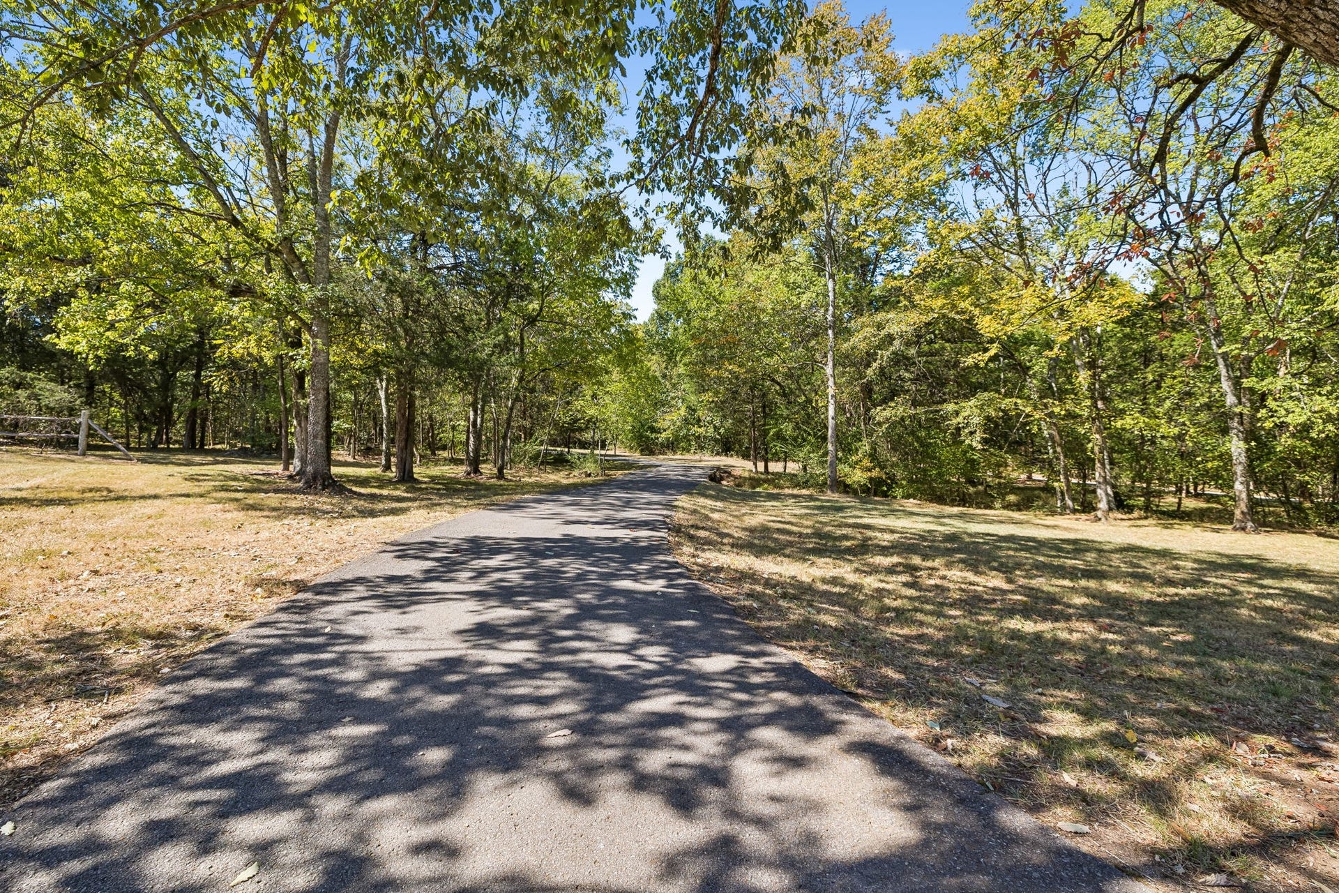 2325 Newman Rd, Rockvale, TN 37153