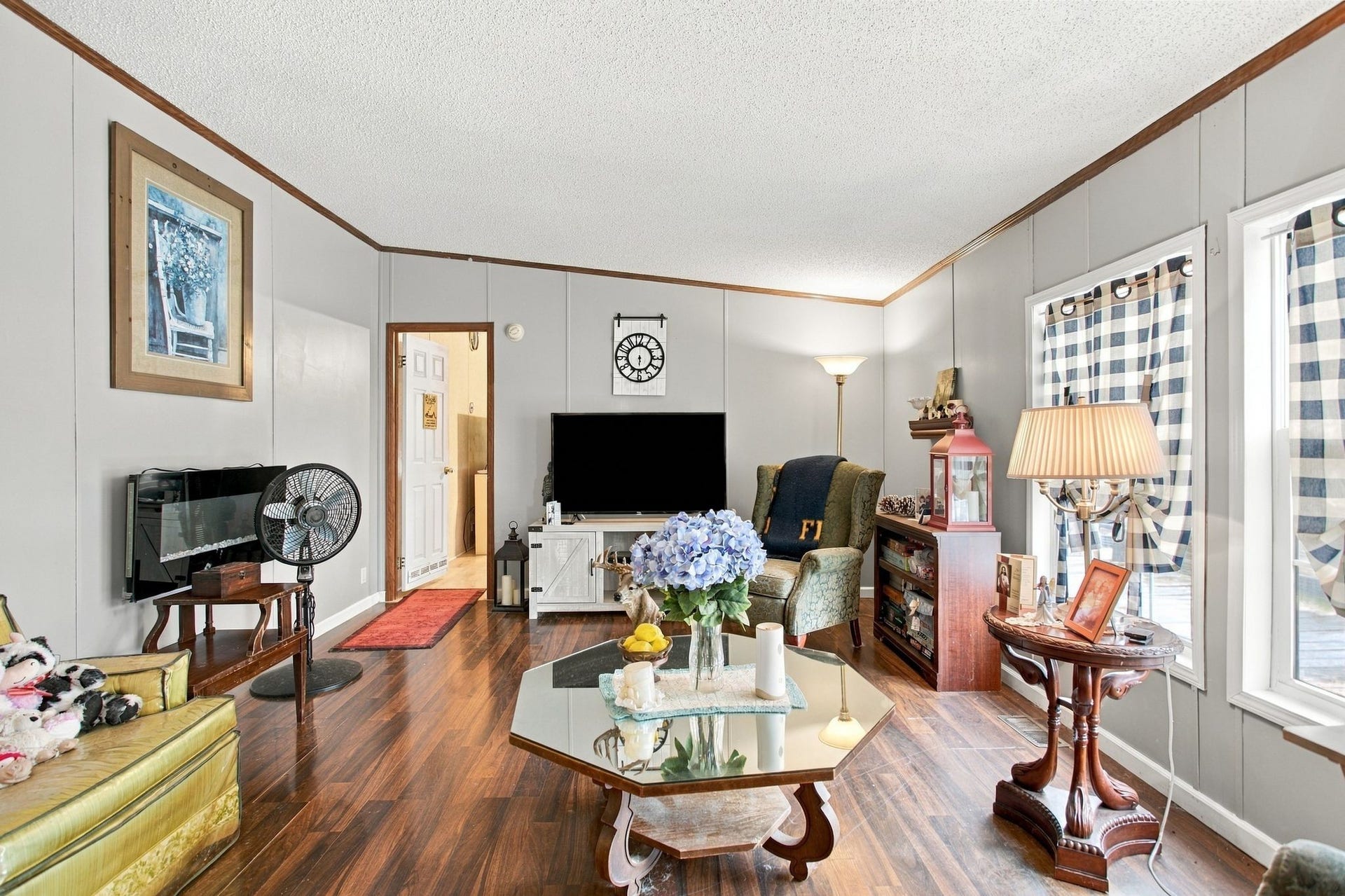 8639 King Hollow Road, Mount Pleasant, TN 38474 8639 King Hollow Road, Mount Pleasant, TN 38474