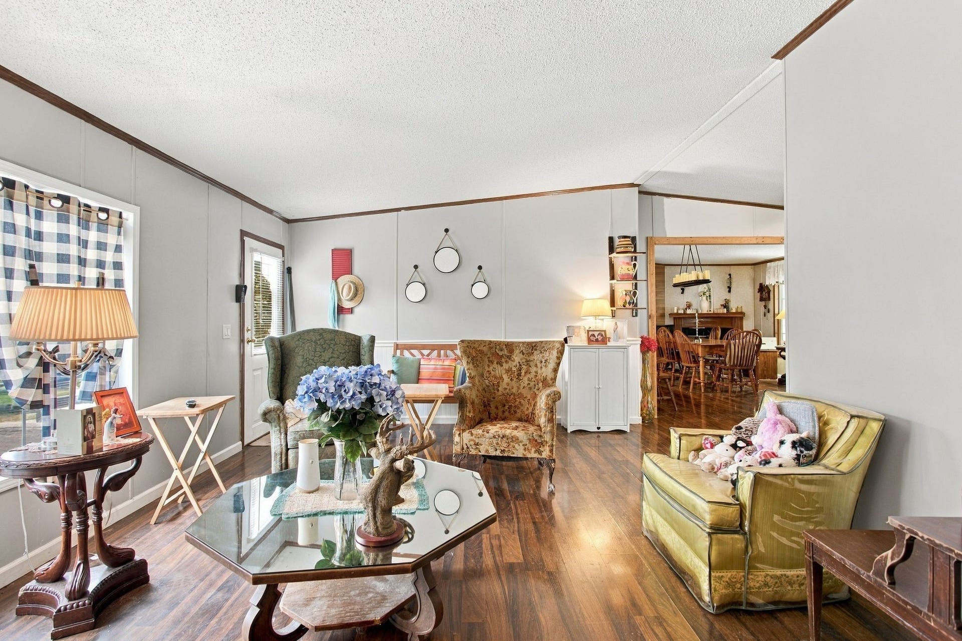 8639 King Hollow Road, Mount Pleasant, TN 38474 8639 King Hollow Road, Mount Pleasant, TN 38474