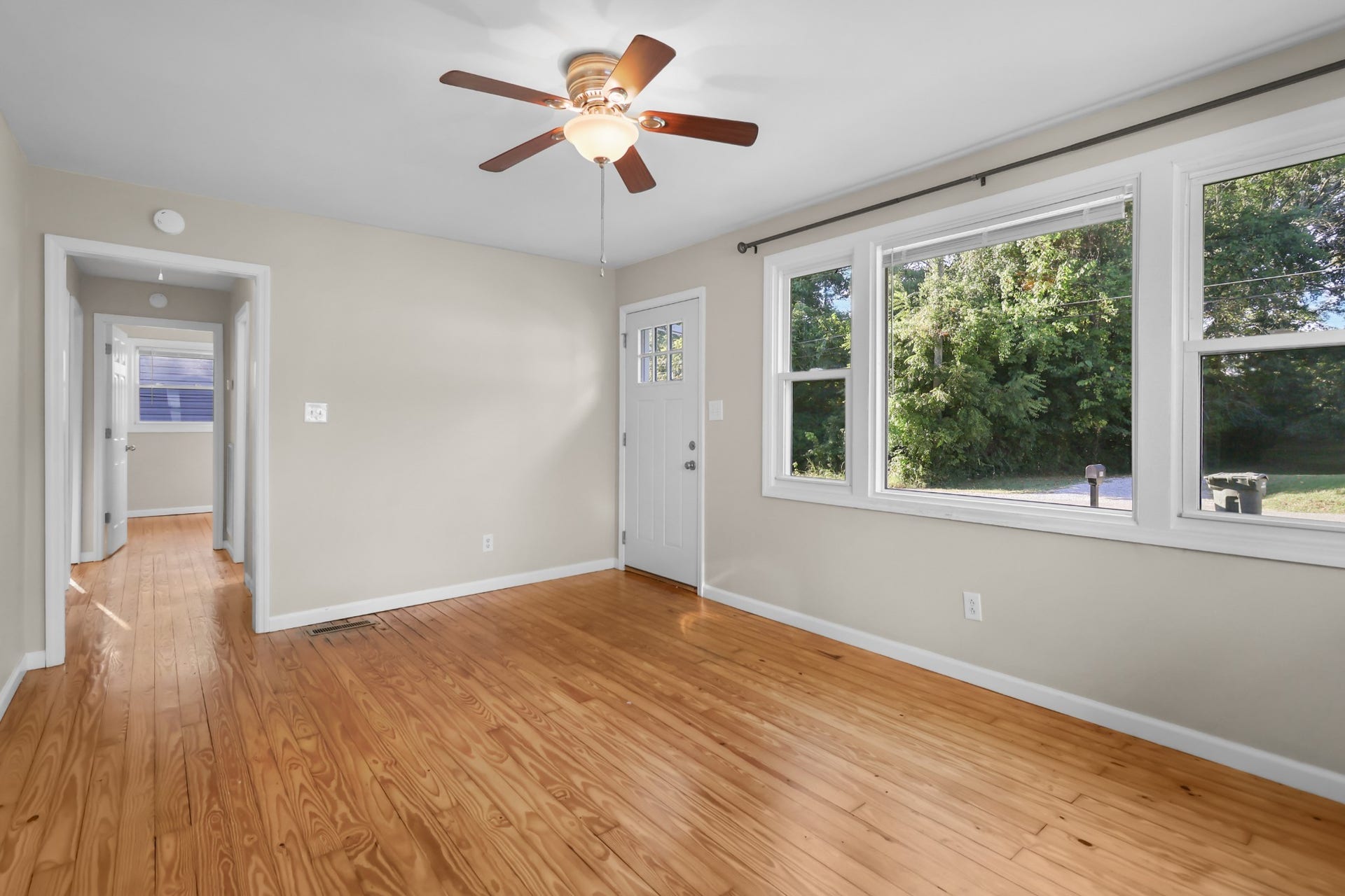890 19th Ave W, Springfield, TN 37172 890 19th Ave W, Springfield, TN 37172