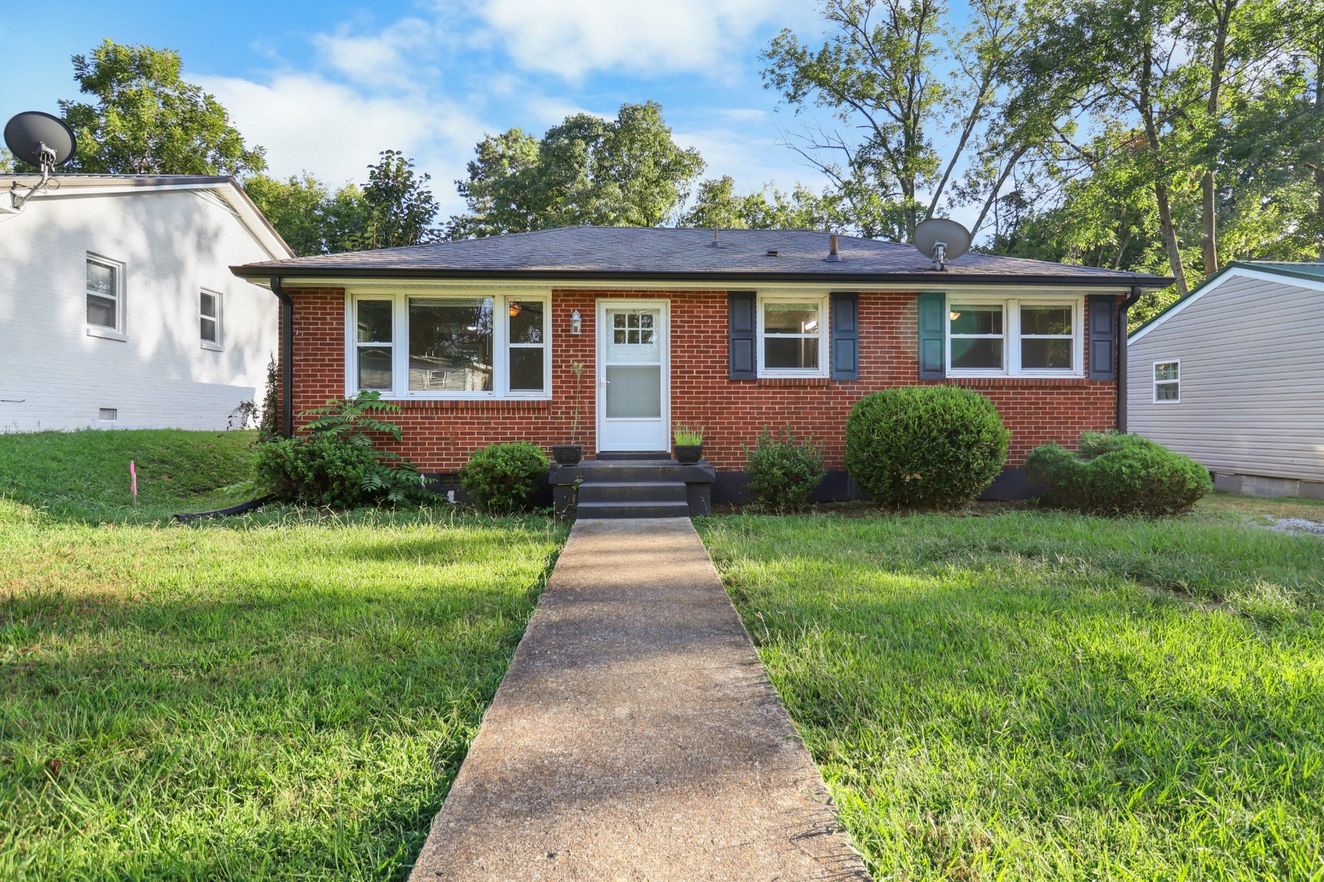 890 19th Ave W, Springfield, TN 37172 890 19th Ave W, Springfield, TN 37172