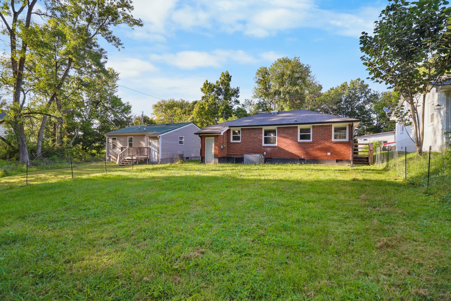 890 19th Ave W, Springfield, TN 37172 890 19th Ave W, Springfield, TN 37172