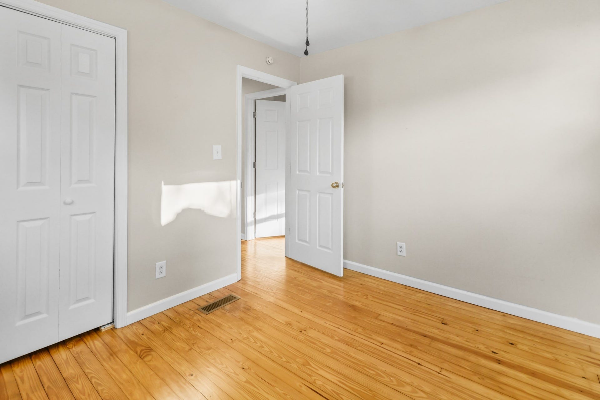 890 19th Ave W, Springfield, TN 37172 890 19th Ave W, Springfield, TN 37172