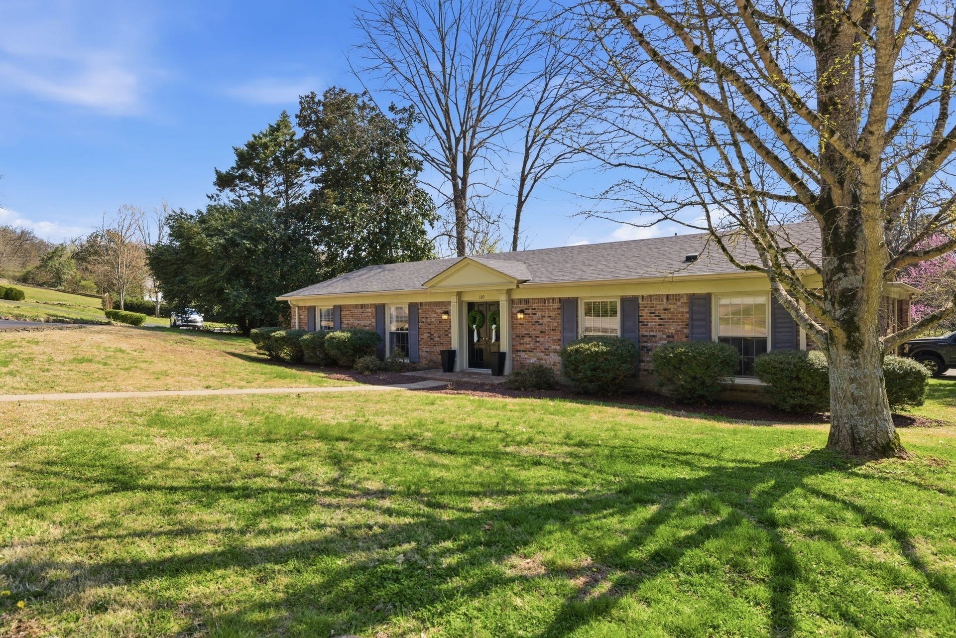 120 Sunset Dr, Pulaski, TN 38478 120 Sunset Dr, Pulaski, TN 38478