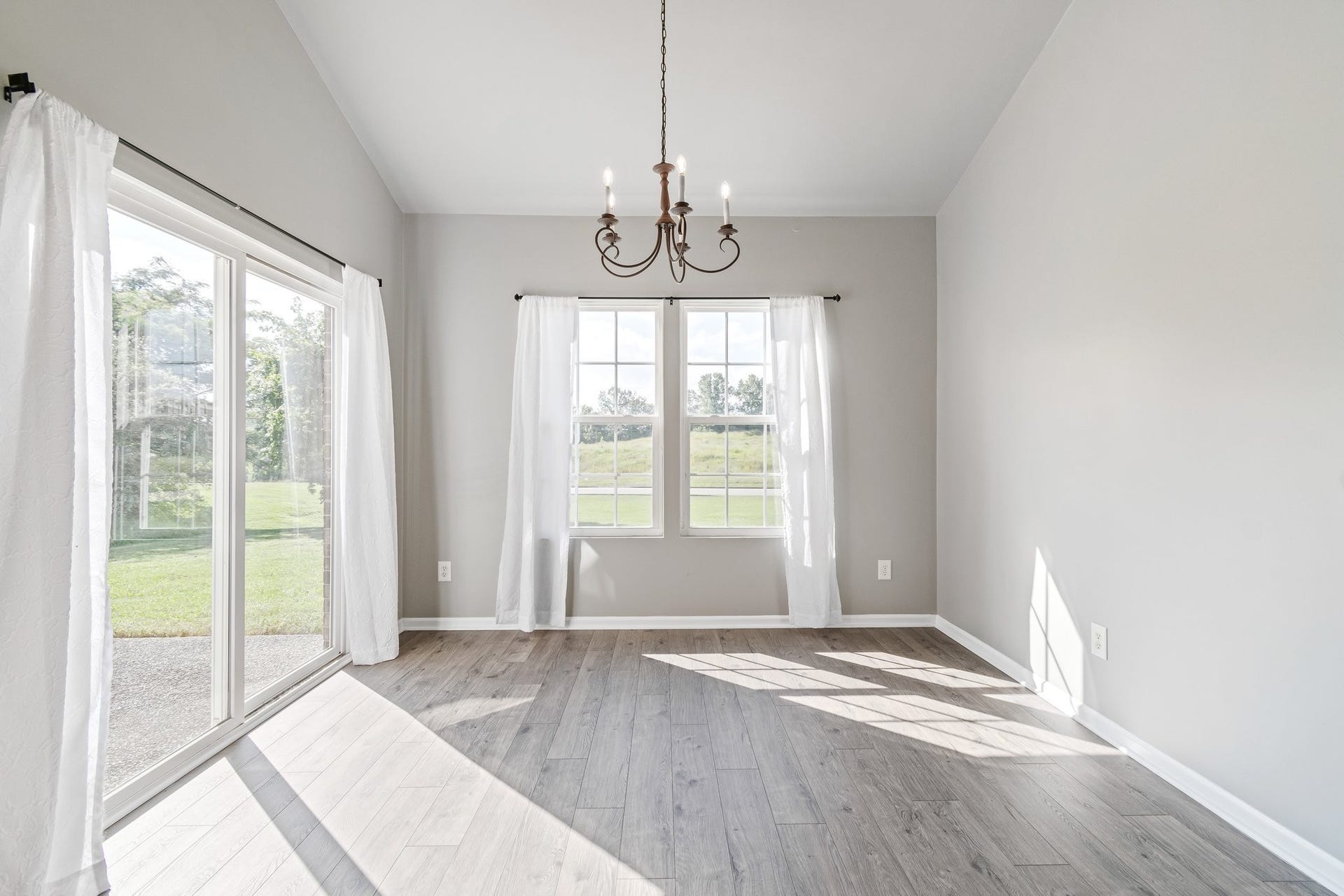 1006 Solomon Ln, Spring Hill, TN 37174 1006 Solomon Ln, Spring Hill, TN 37174