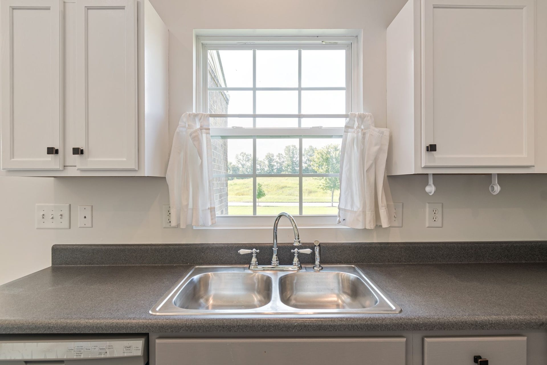 1006 Solomon Ln, Spring Hill, TN 37174 1006 Solomon Ln, Spring Hill, TN 37174