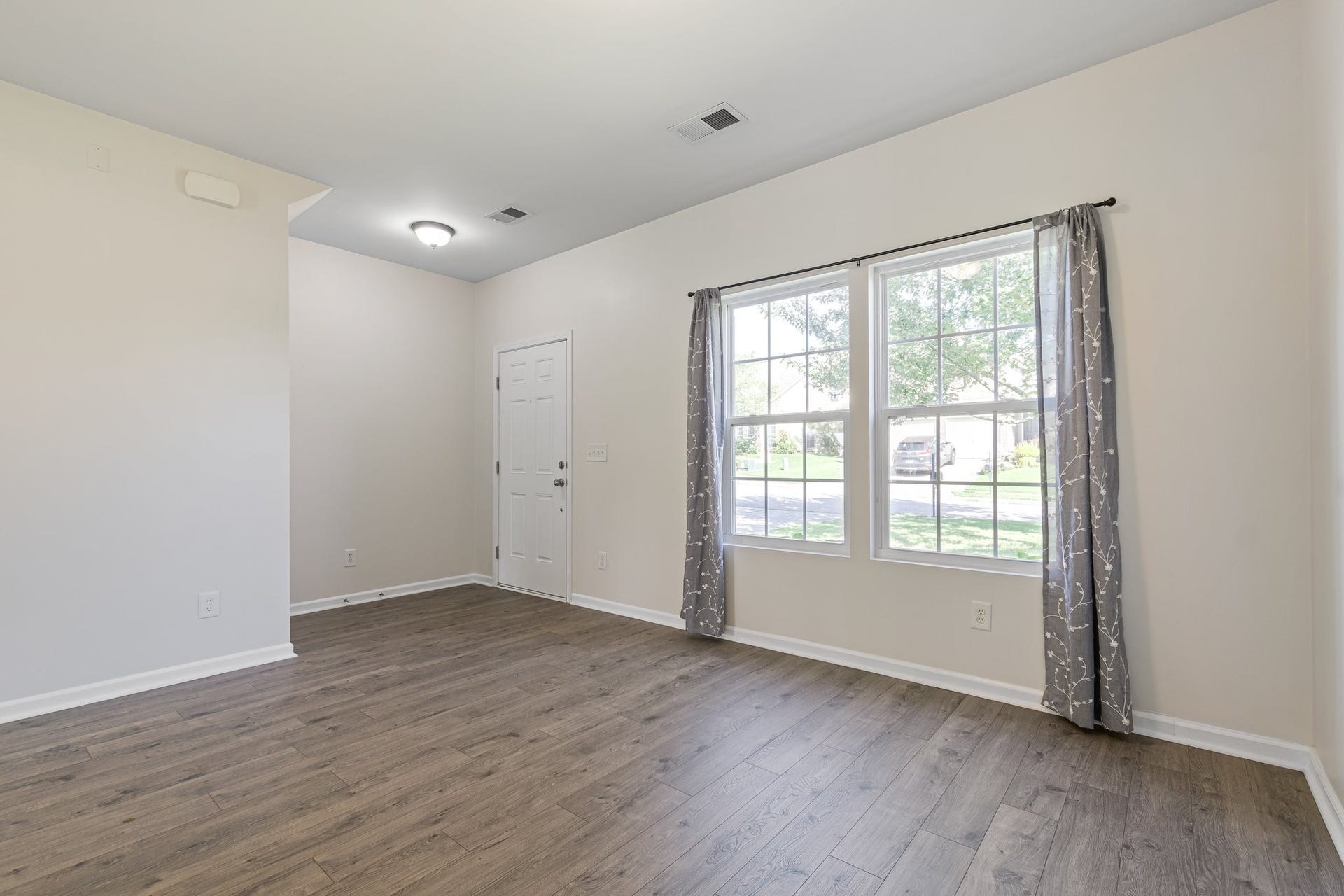 1006 Solomon Ln, Spring Hill, TN 37174 1006 Solomon Ln, Spring Hill, TN 37174