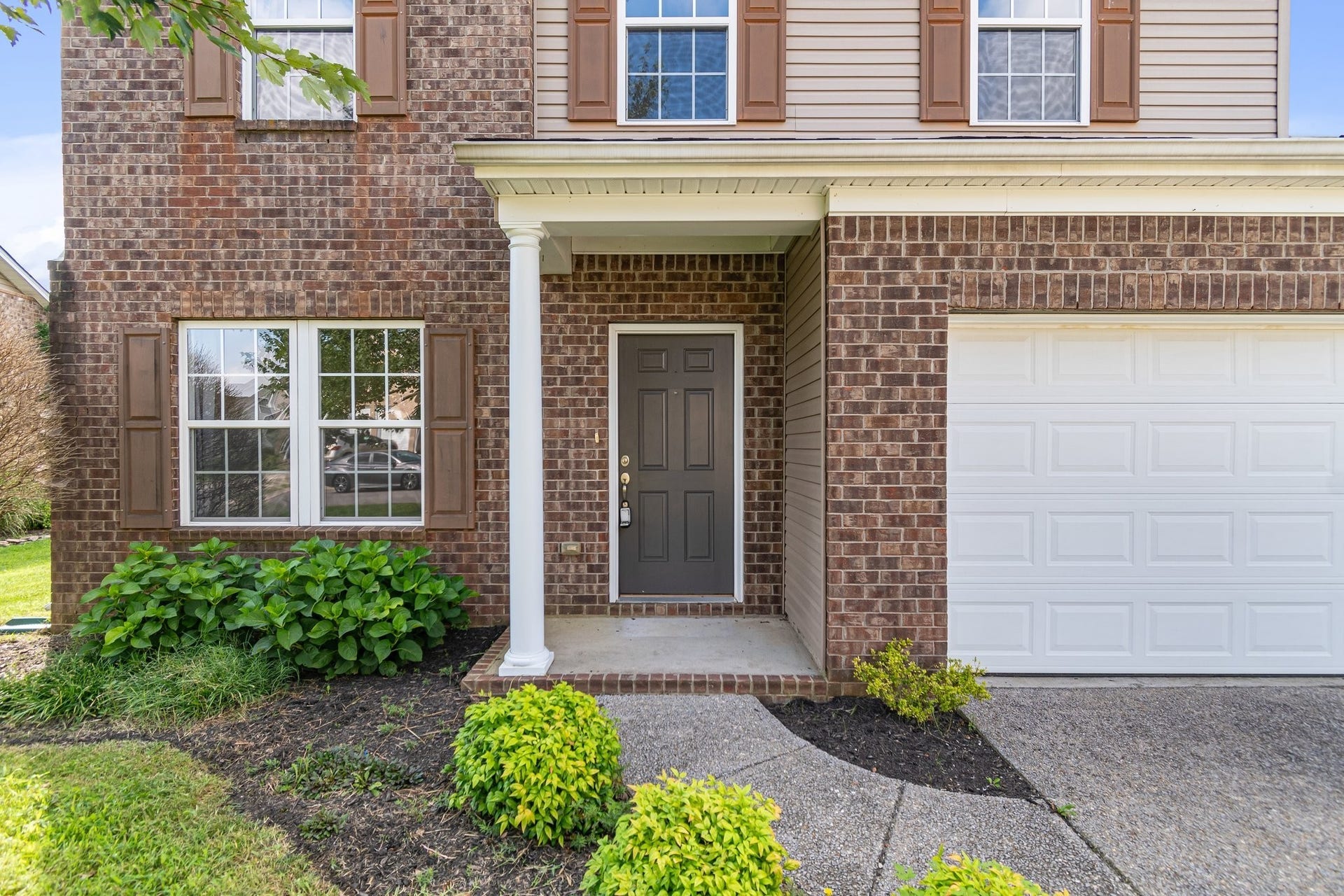 1006 Solomon Ln, Spring Hill, TN 37174 1006 Solomon Ln, Spring Hill, TN 37174
