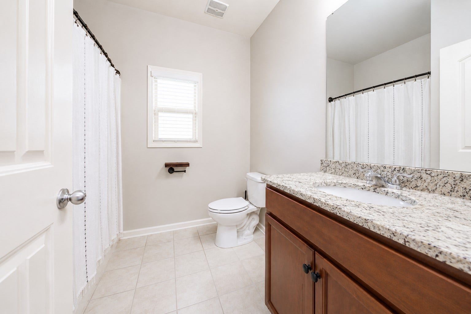 4005 Paperbirch Dr, Smyrna, TN 37167 4005 Paperbirch Dr, Smyrna, TN 37167
