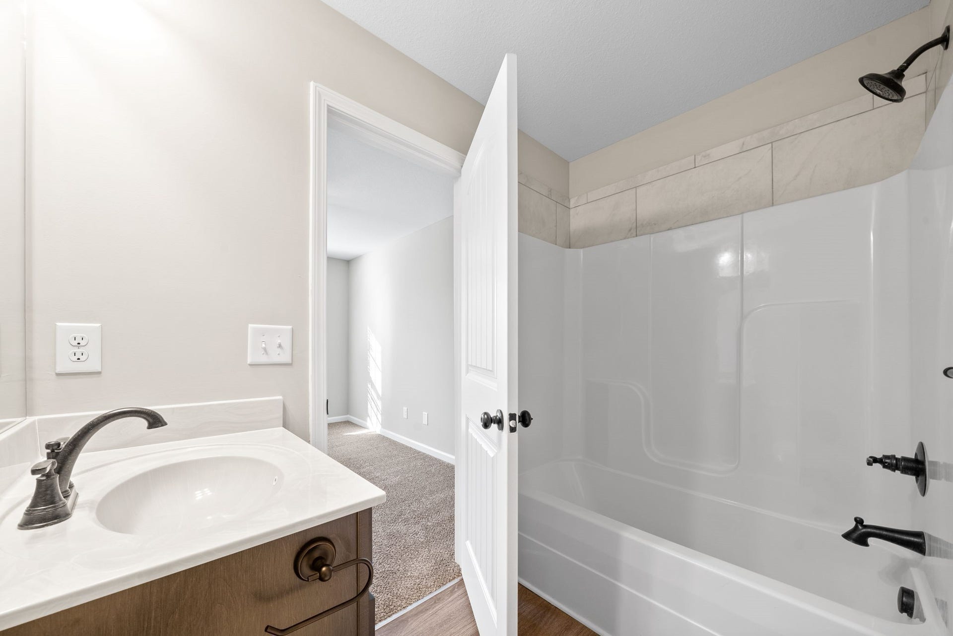 296 Smithson Ln, #C, Clarksville, TN 37040 296 Smithson Ln, #C, Clarksville, TN 37040