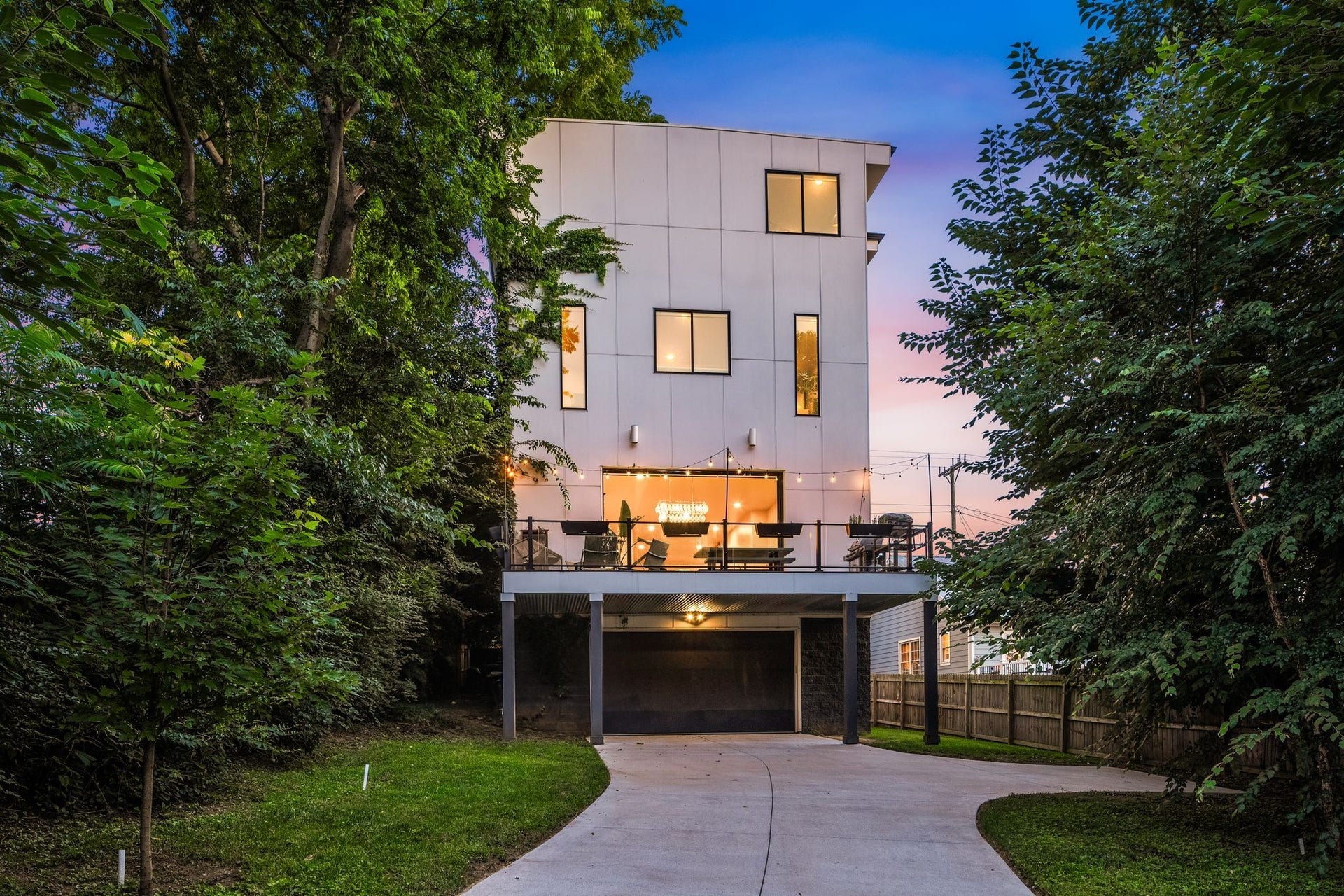 1105 Glenview Dr, Nashville, TN 37206 1105 Glenview Dr, Nashville, TN 37206