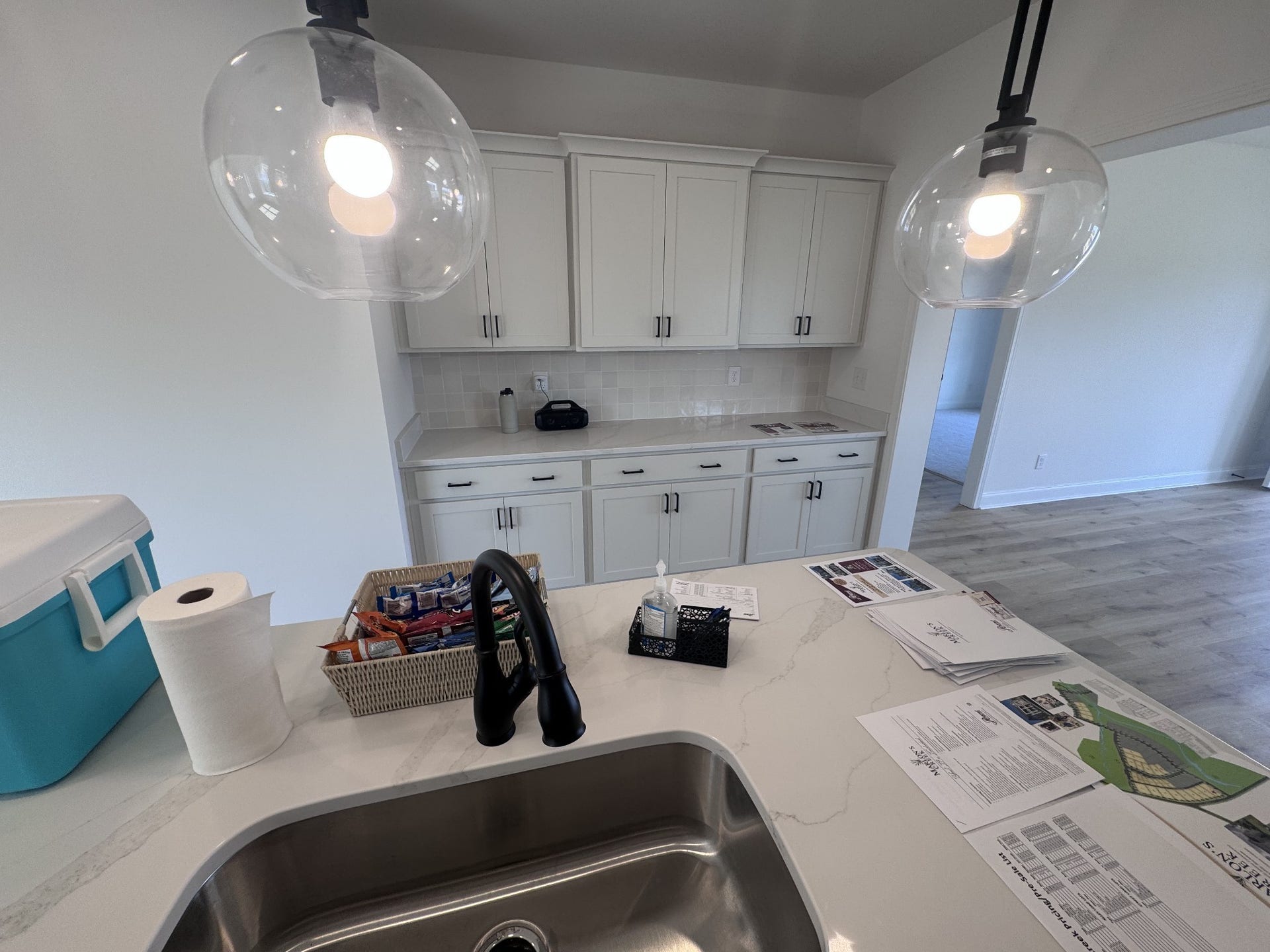 1823 Flatwaters St, Spring Hill, TN 37174 1823 Flatwaters St, Spring Hill, TN 37174