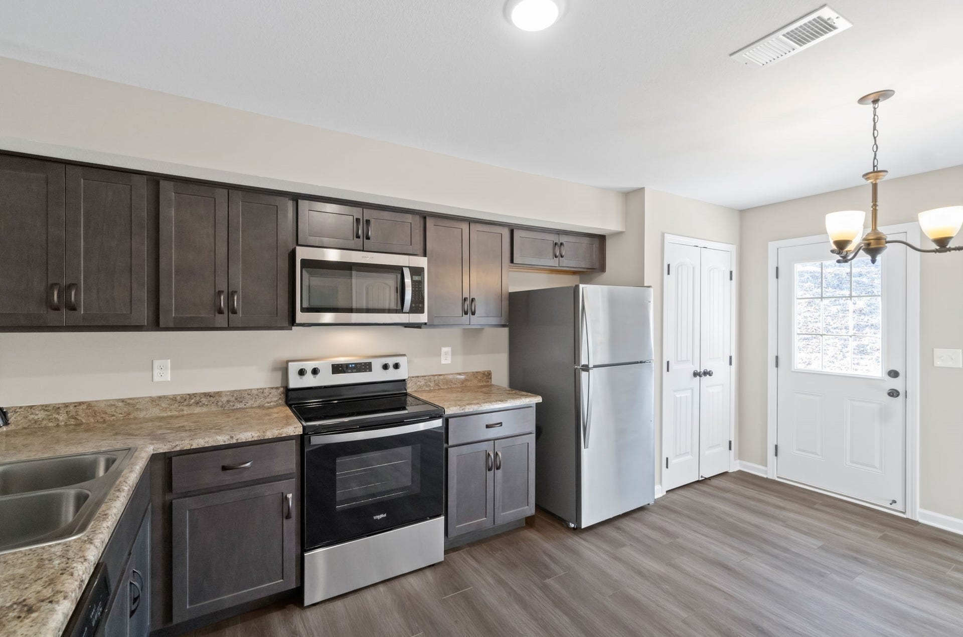 1117 Ziva Ln, #E, Clarksville, TN 37040 1117 Ziva Ln, #E, Clarksville, TN 37040