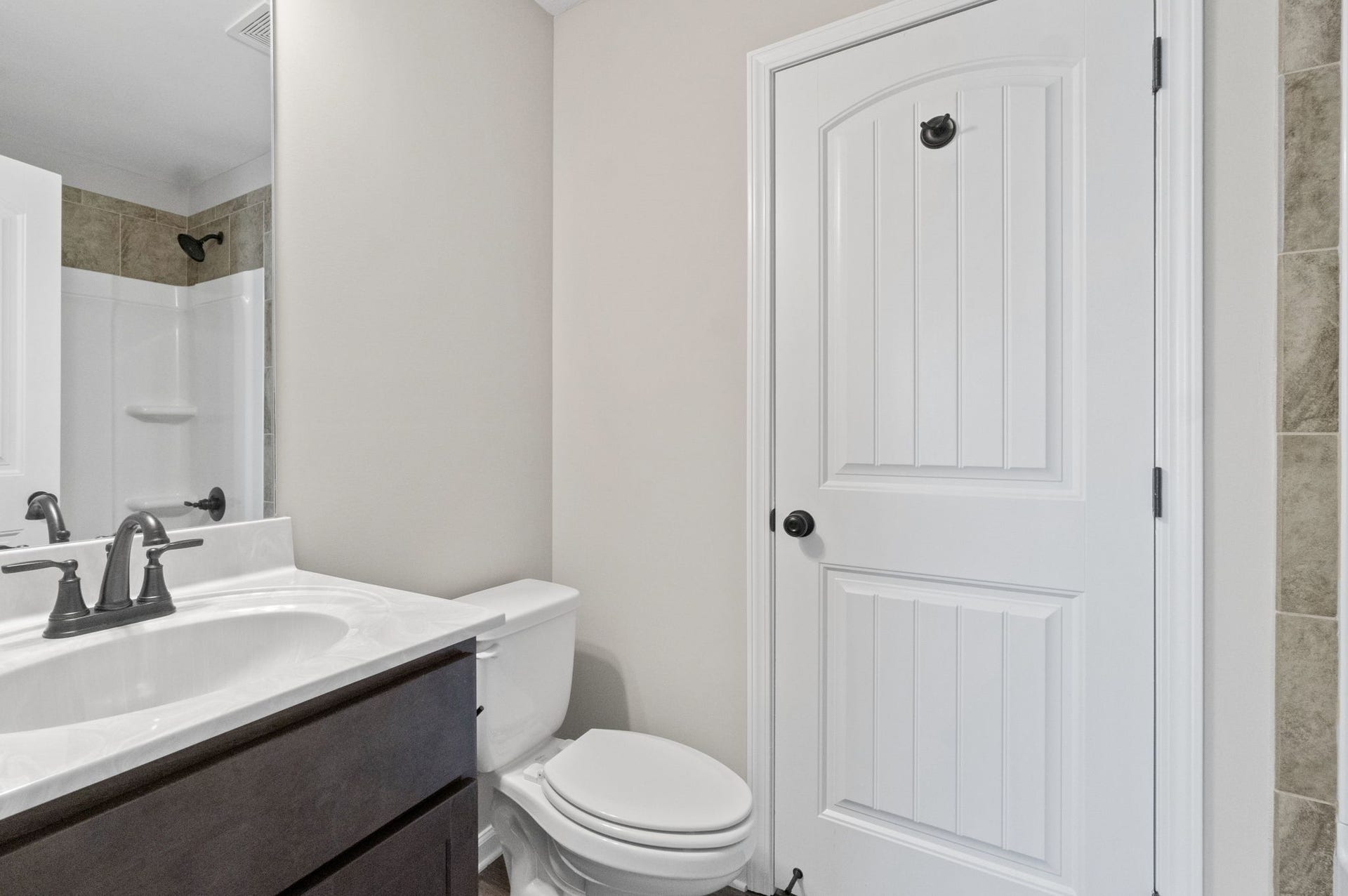 1117 Ziva Ln, #E, Clarksville, TN 37040 1117 Ziva Ln, #E, Clarksville, TN 37040