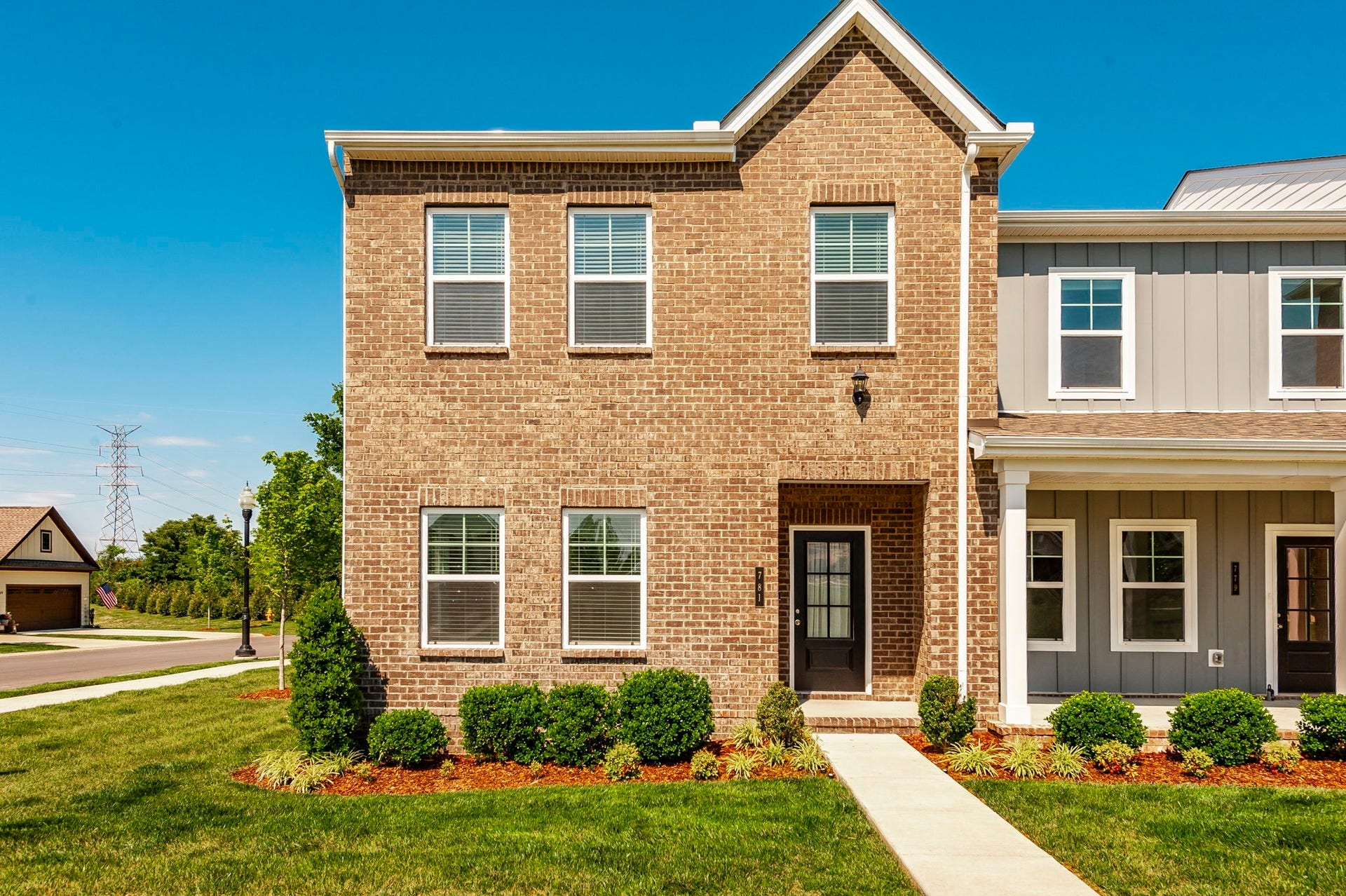 781 Coburg St, Gallatin, TN 37066 781 Coburg St, Gallatin, TN 37066
