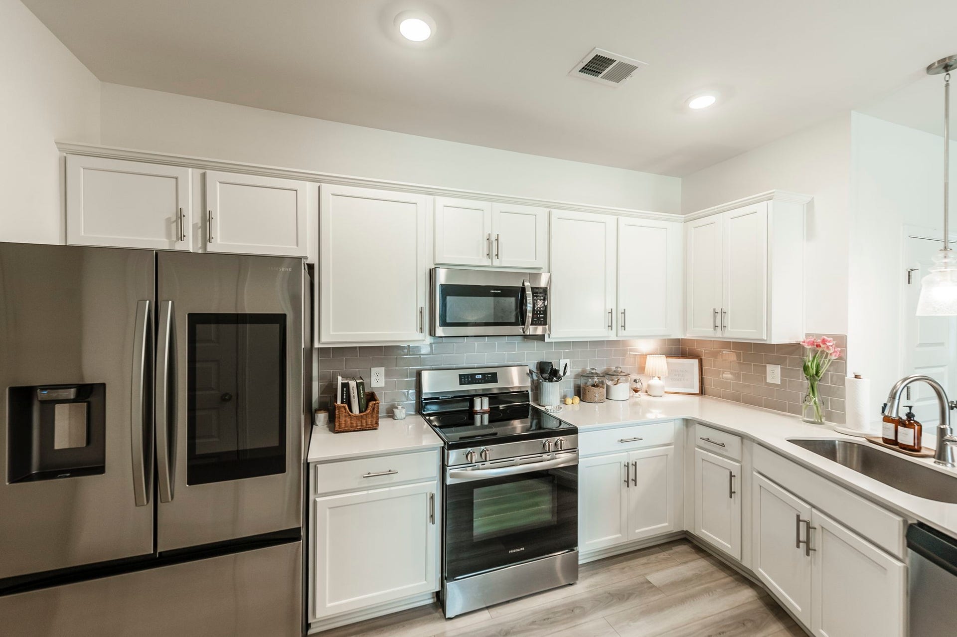 781 Coburg St, Gallatin, TN 37066 781 Coburg St, Gallatin, TN 37066