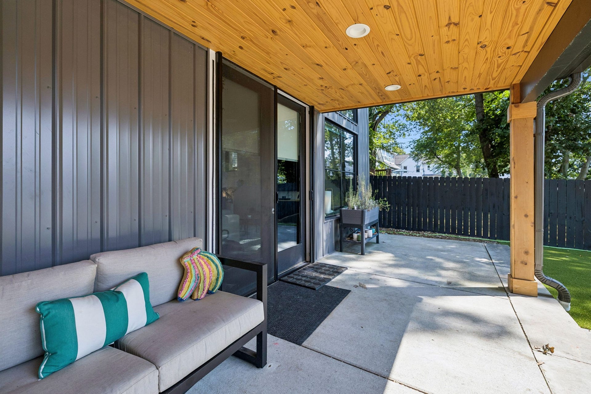 1804 Electric Ave, Nashville, TN 37206 1804 Electric Ave, Nashville, TN 37206