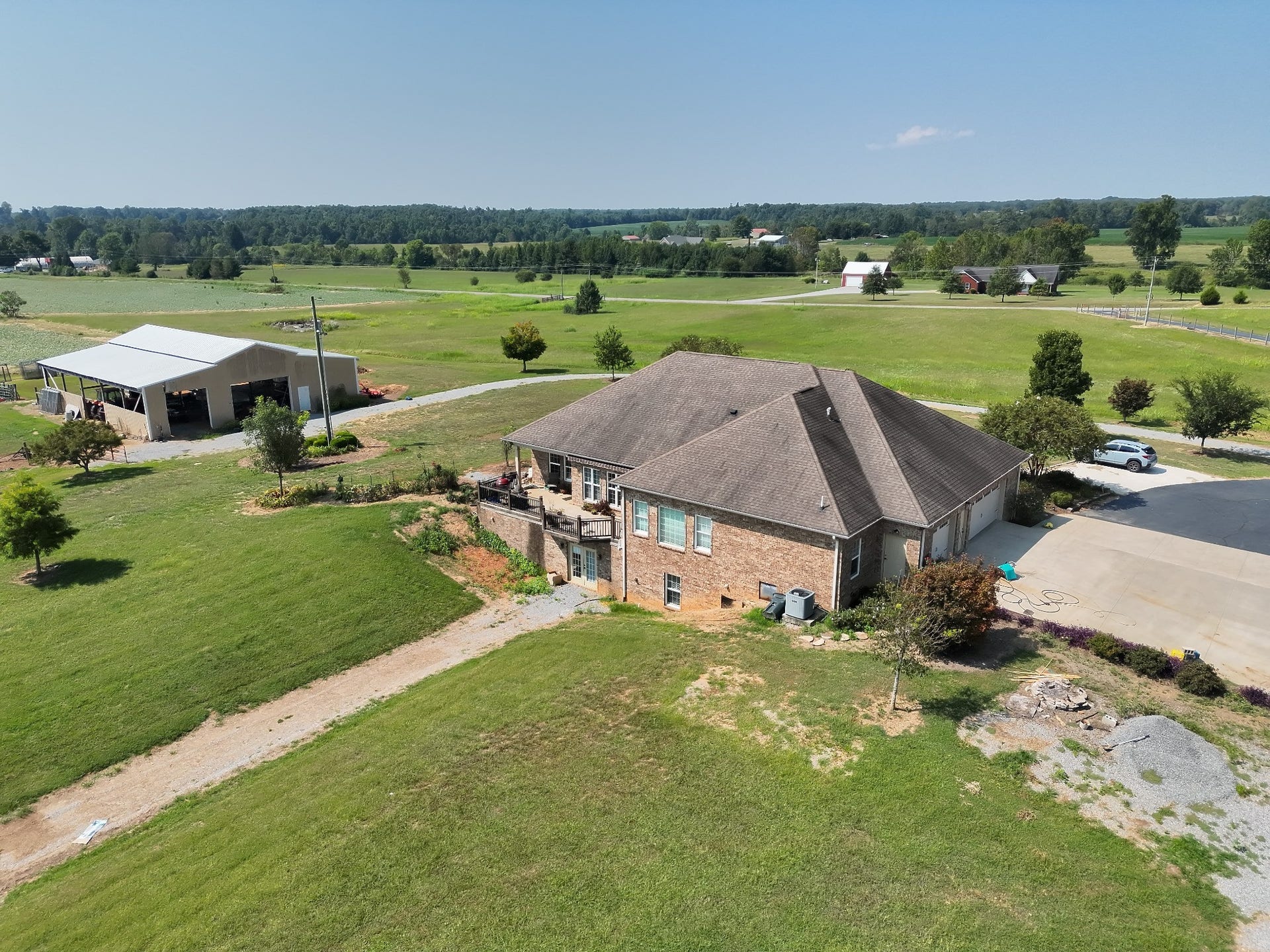 1 Old Lincoln Rd, Fayetteville, TN 37334 1 Old Lincoln Rd, Fayetteville, TN 37334