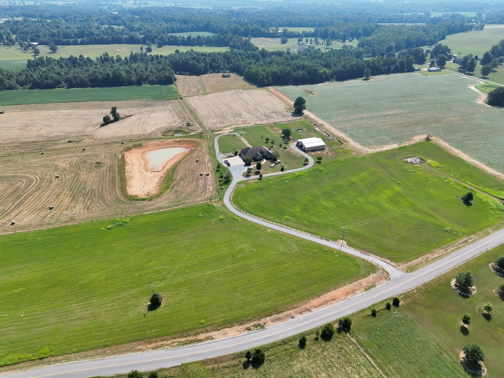 4 Old Lincoln Rd, Fayetteville, TN 37334 4 Old Lincoln Rd, Fayetteville, TN 37334