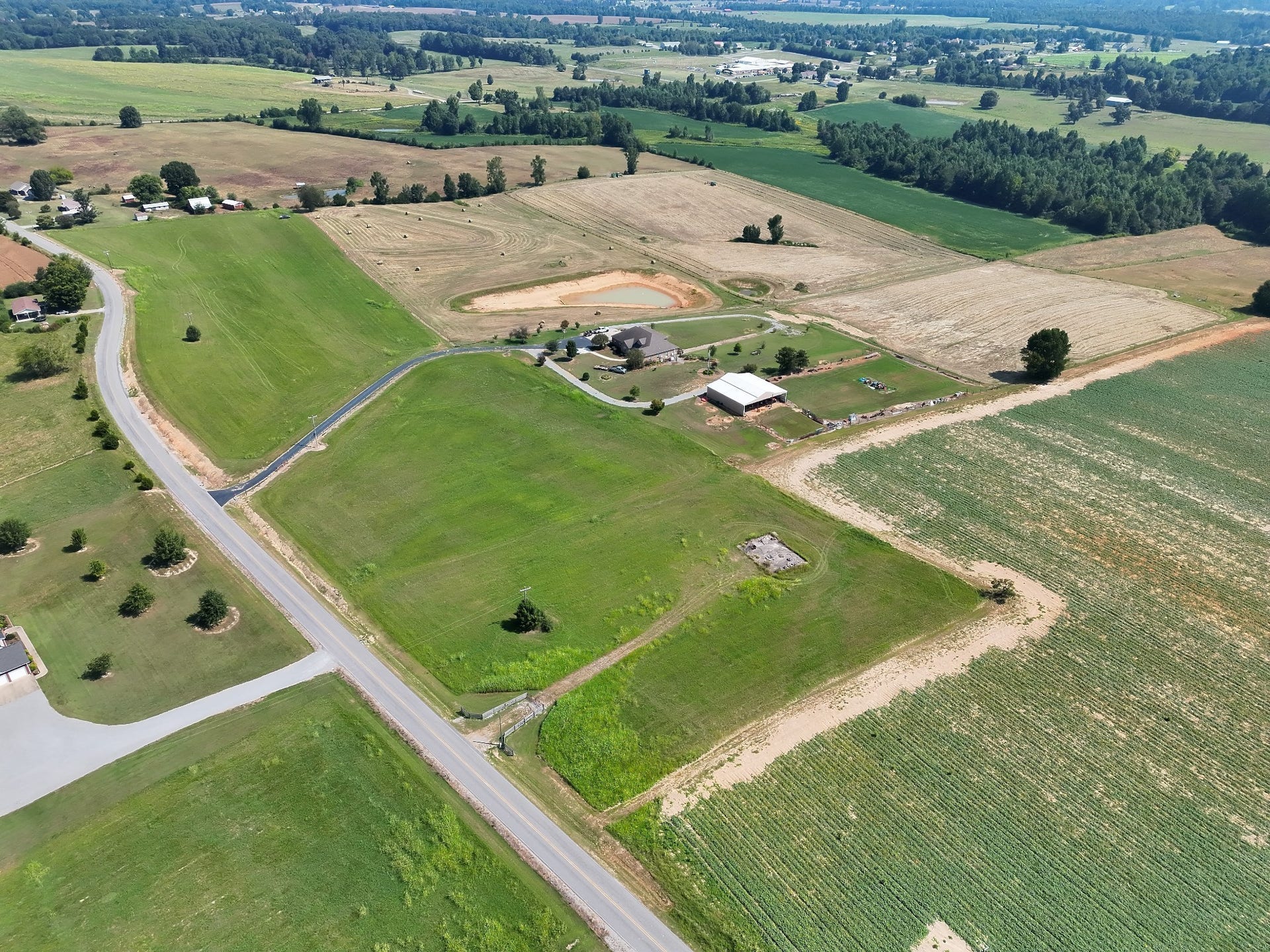 4 Old Lincoln Rd, Fayetteville, TN 37334 4 Old Lincoln Rd, Fayetteville, TN 37334