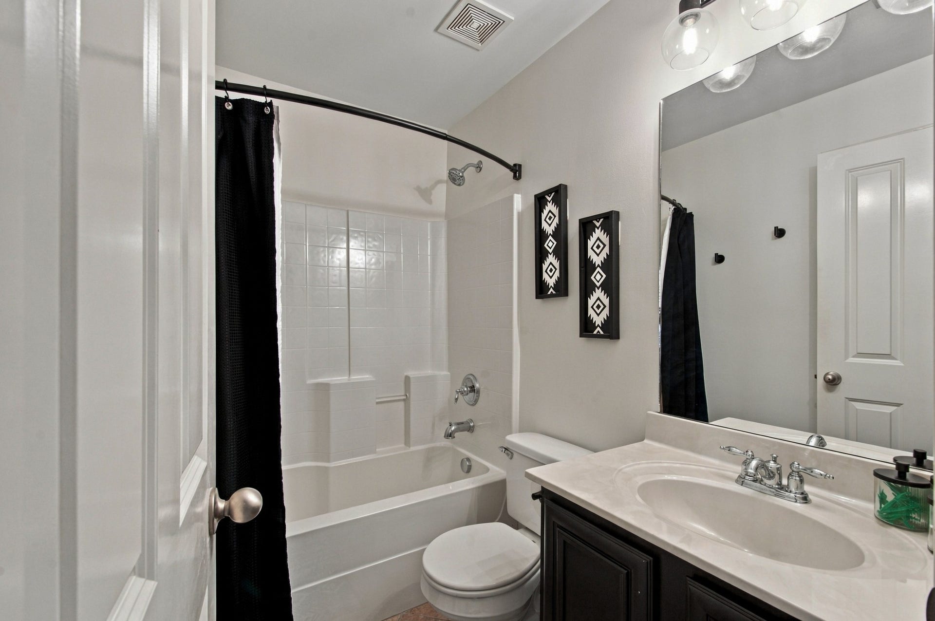 5446 Edmondson Pike, Nashville, TN 37211 5446 Edmondson Pike, Nashville, TN 37211