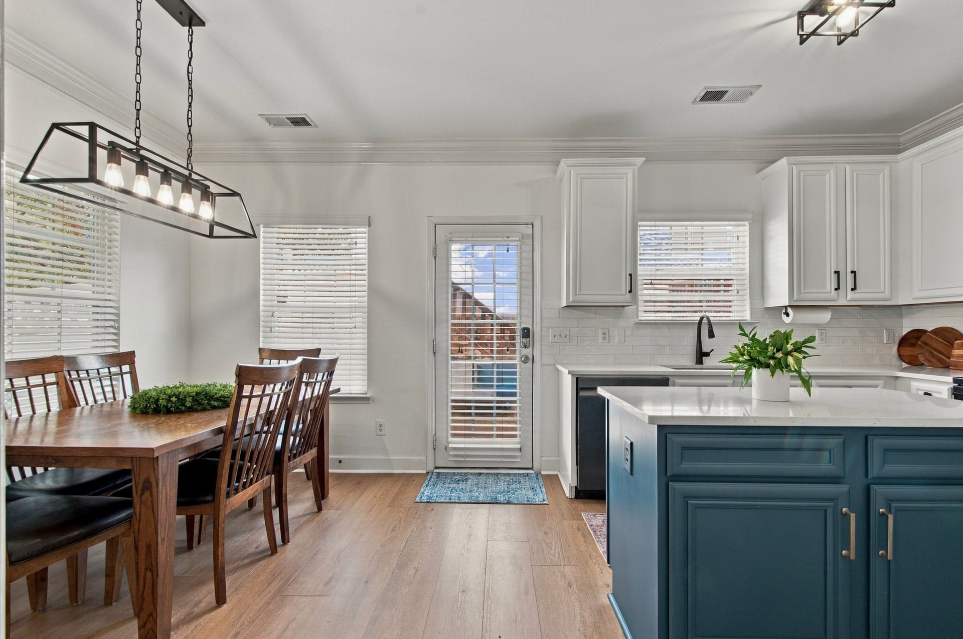 5446 Edmondson Pike, Nashville, TN 37211 5446 Edmondson Pike, Nashville, TN 37211