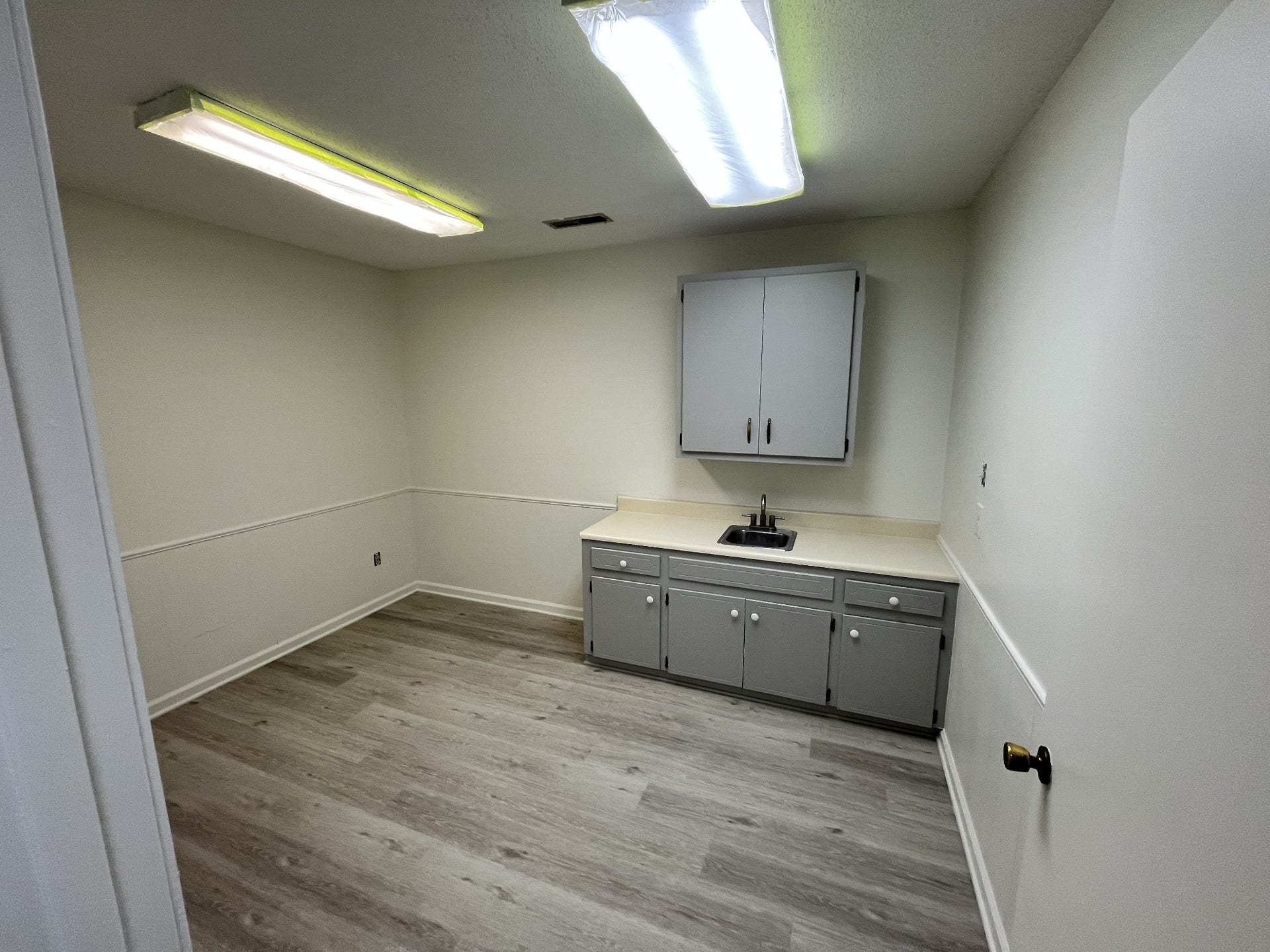 1223 Hatcher Ln, Columbia, TN 38401 1223 Hatcher Ln, Columbia, TN 38401