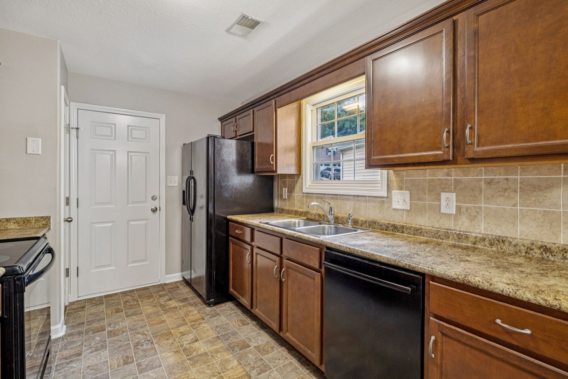309 David Dr, Clarksville, TN 37040 309 David Dr, Clarksville, TN 37040