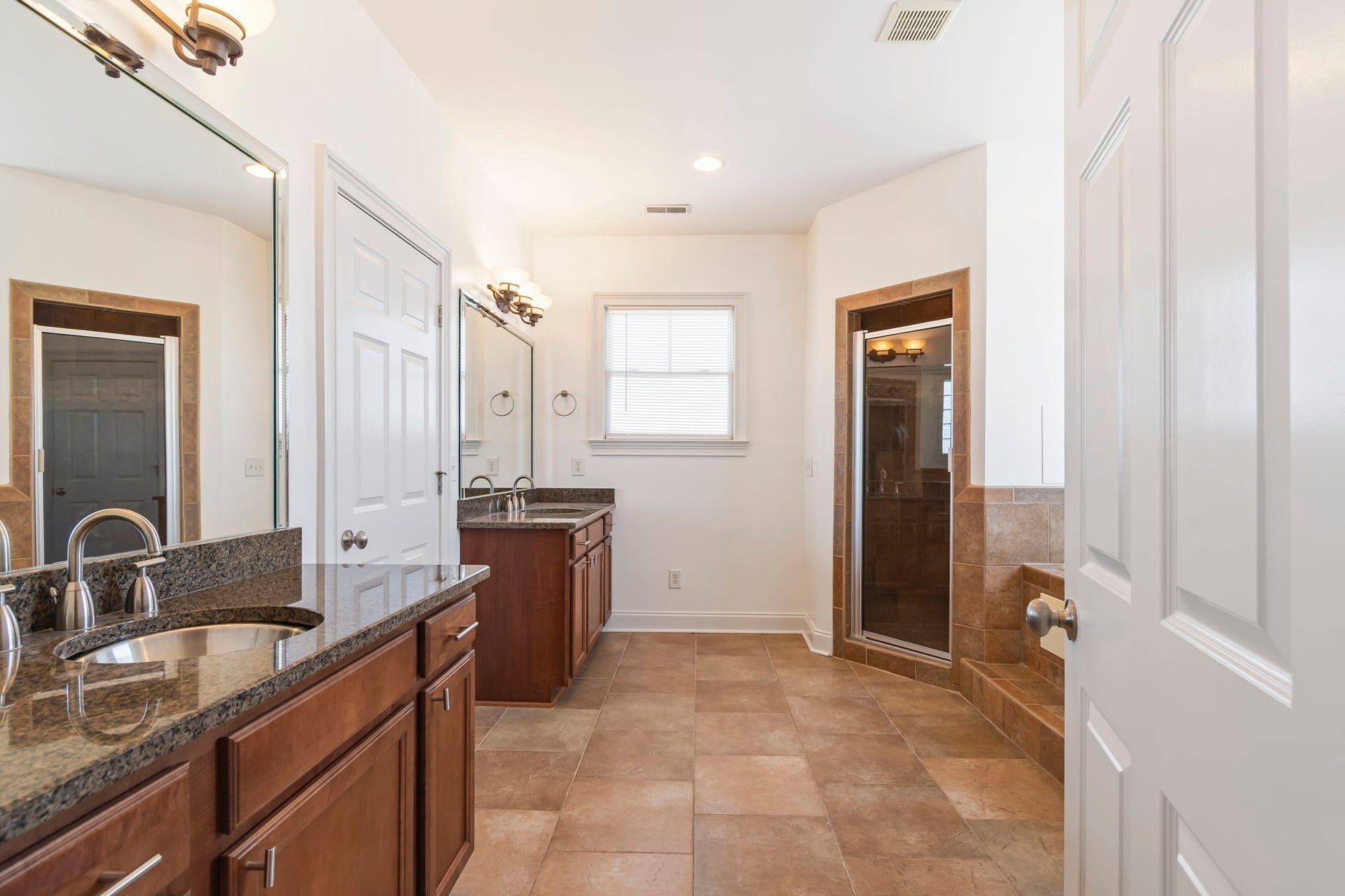 1100A W Grove Ave, Nashville, TN 37203 1100A W Grove Ave, Nashville, TN 37203