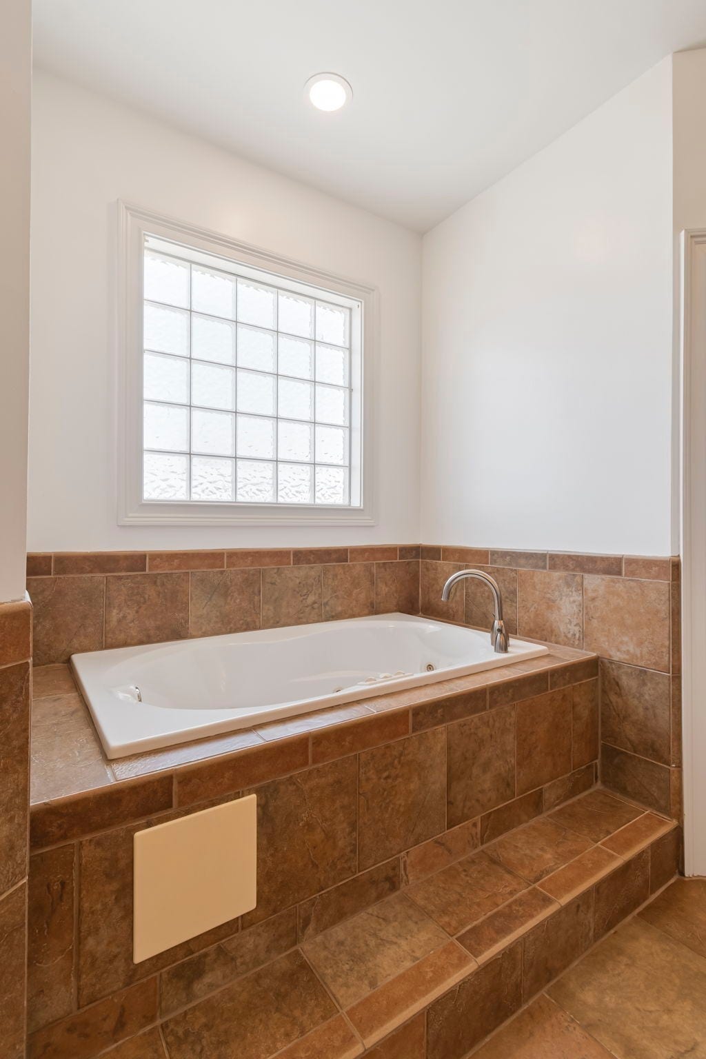 1100A W Grove Ave, Nashville, TN 37203 1100A W Grove Ave, Nashville, TN 37203