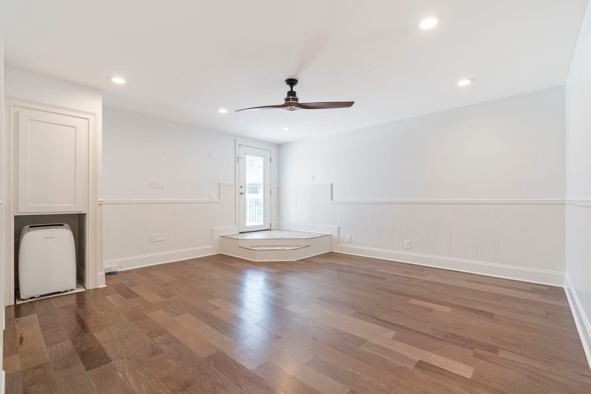 1100A W Grove Ave, Nashville, TN 37203 1100A W Grove Ave, Nashville, TN 37203